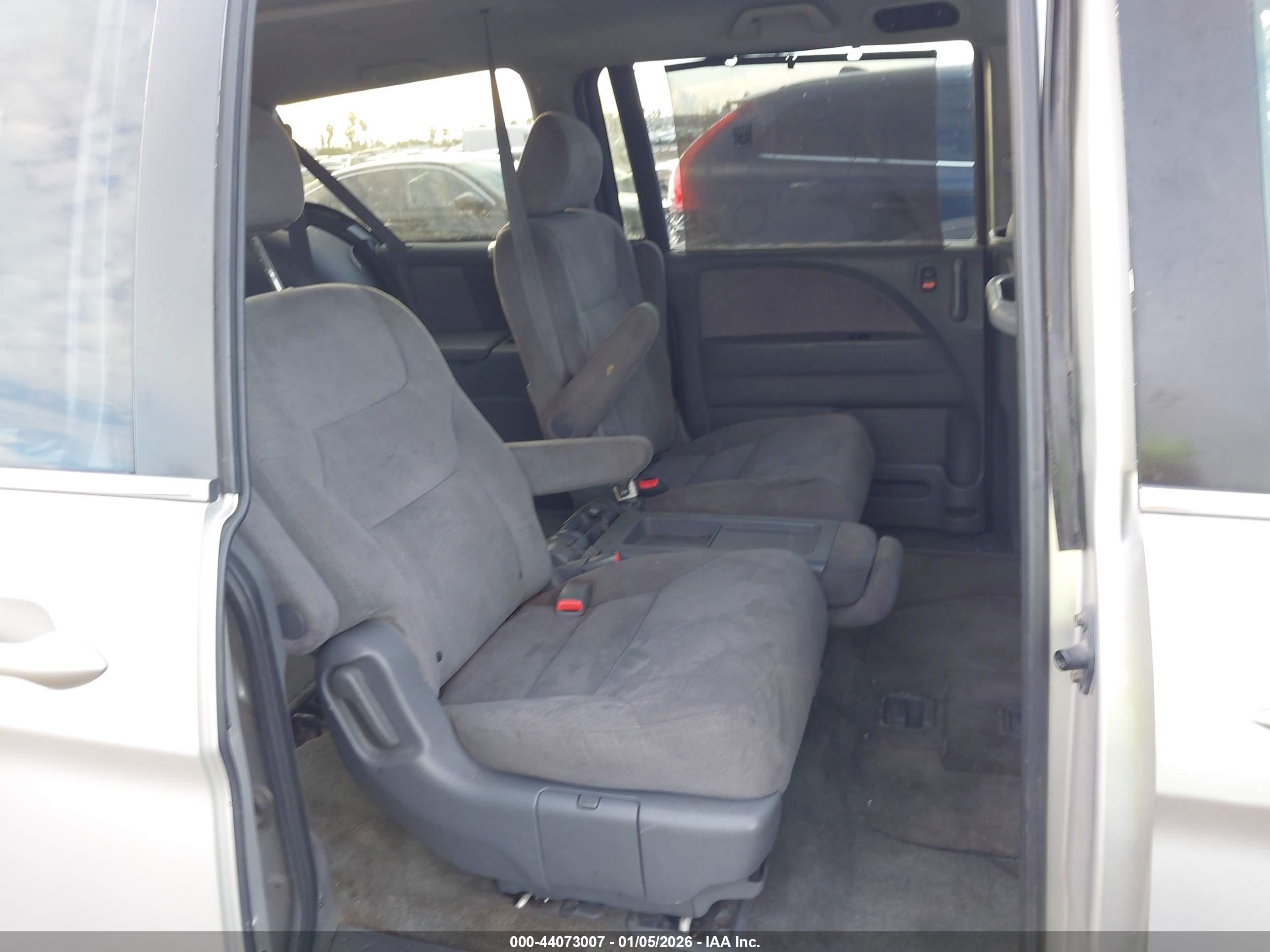 HONDA ODYSSEY image 8