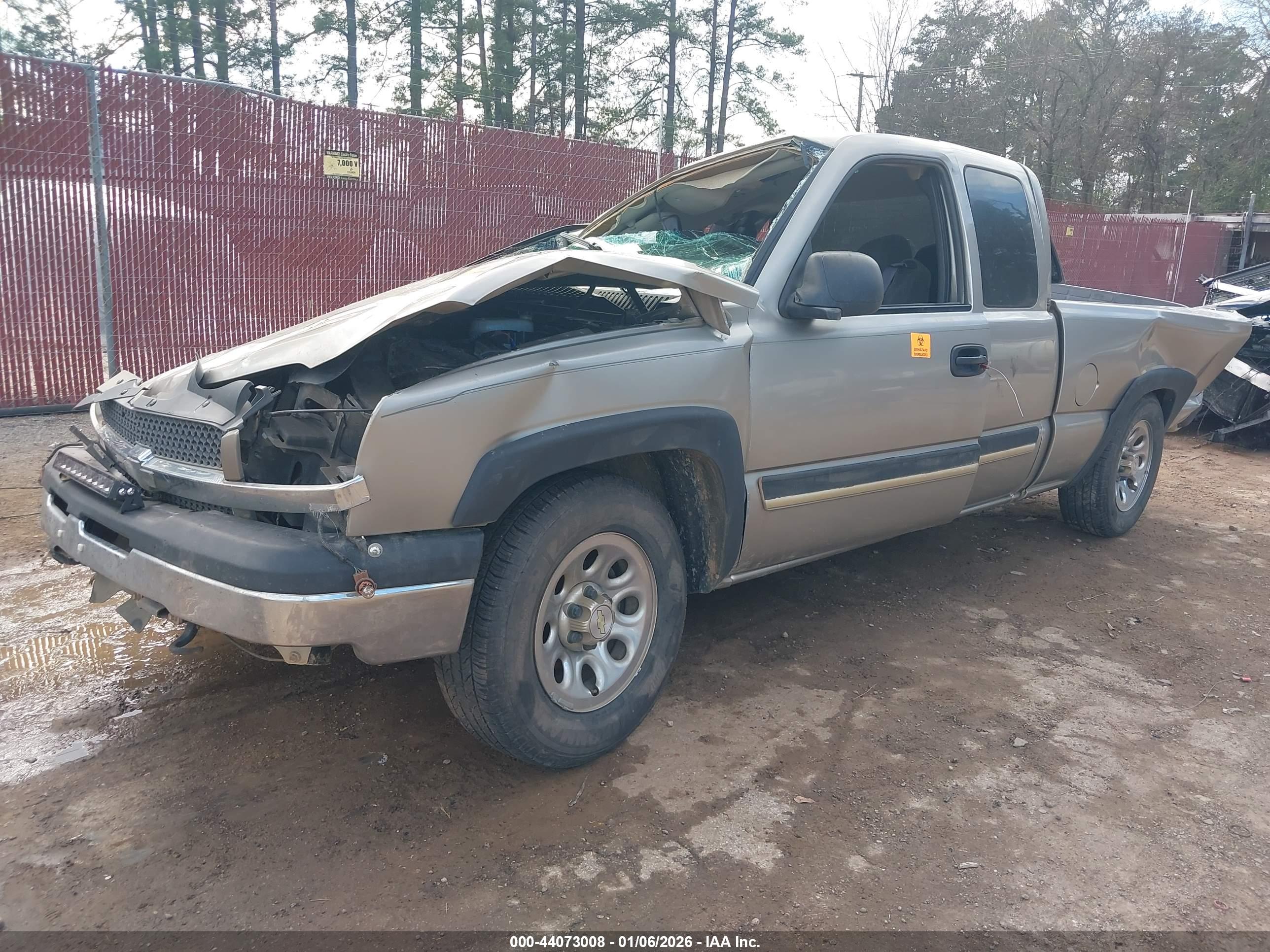 CHEVROLET SILVERADO image 2