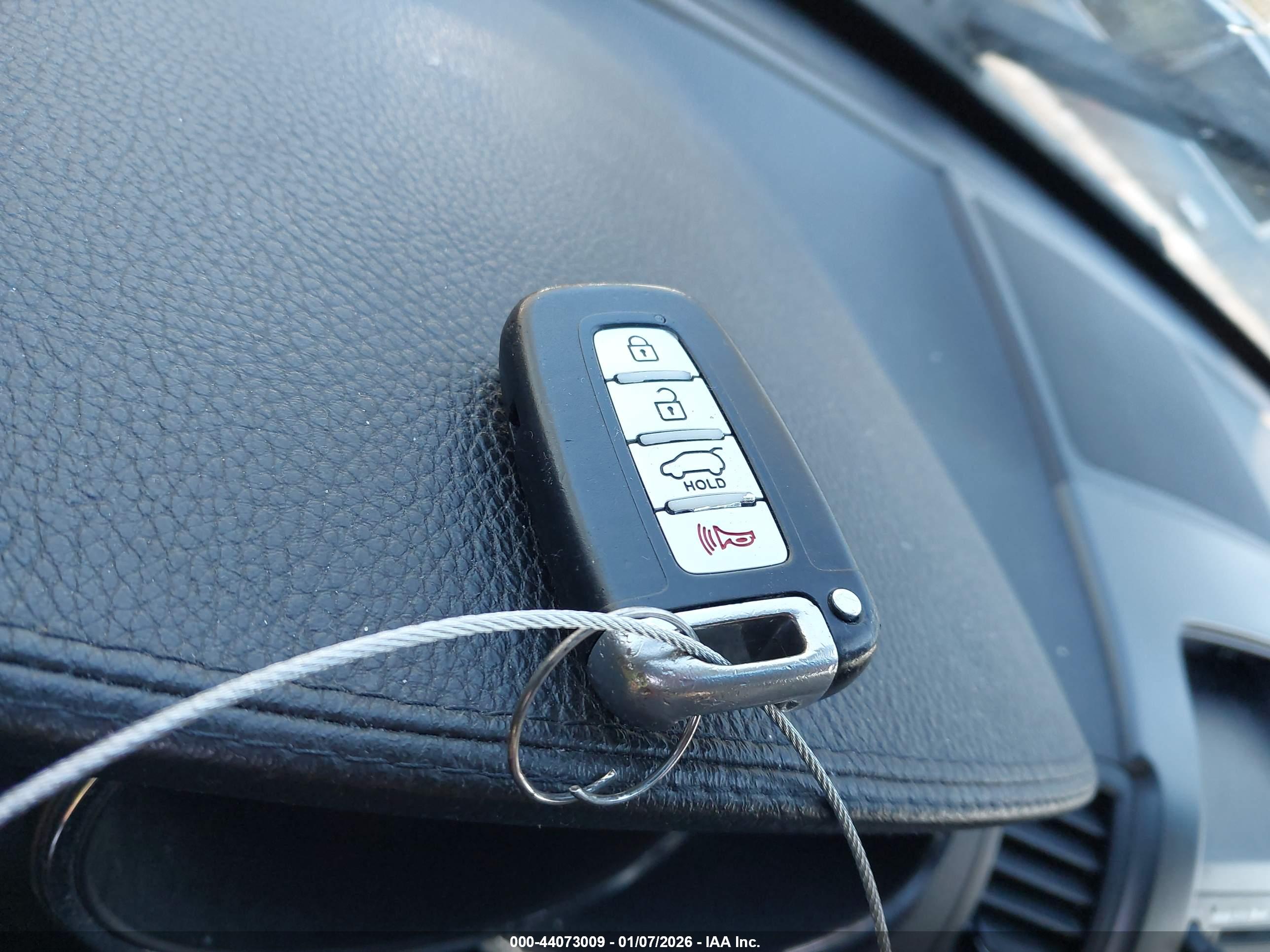 KIA SORENTO image 11