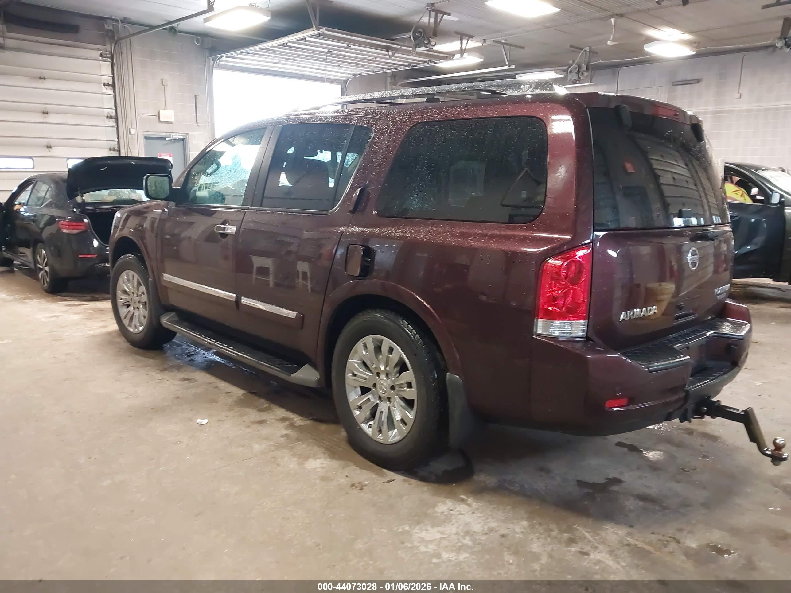 NISSAN ARMADA image 3
