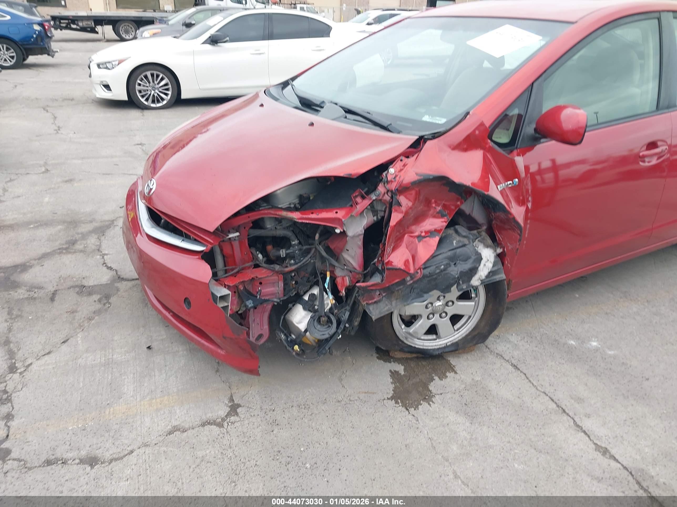 TOYOTA PRIUS image 6