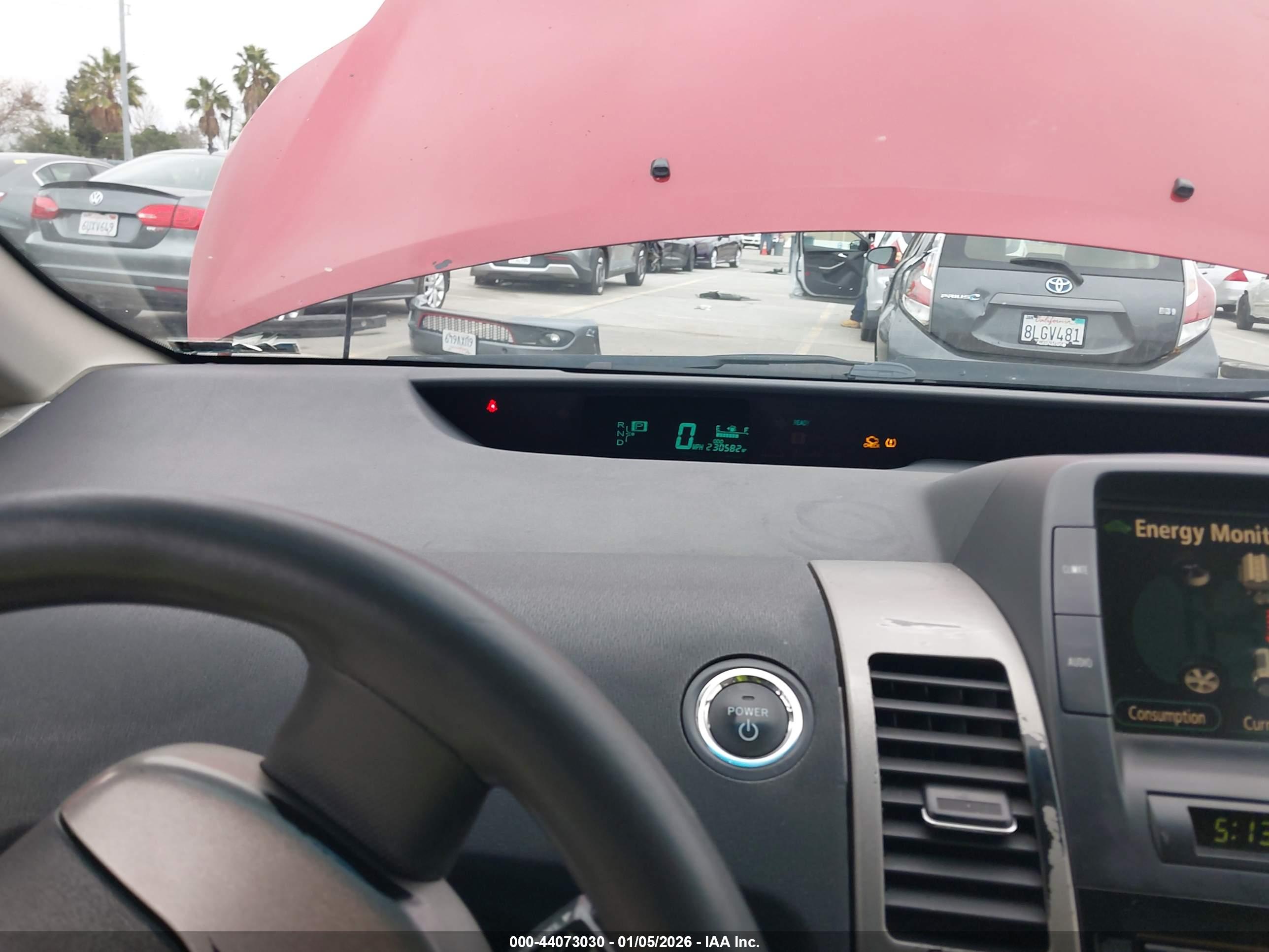 TOYOTA PRIUS image 7