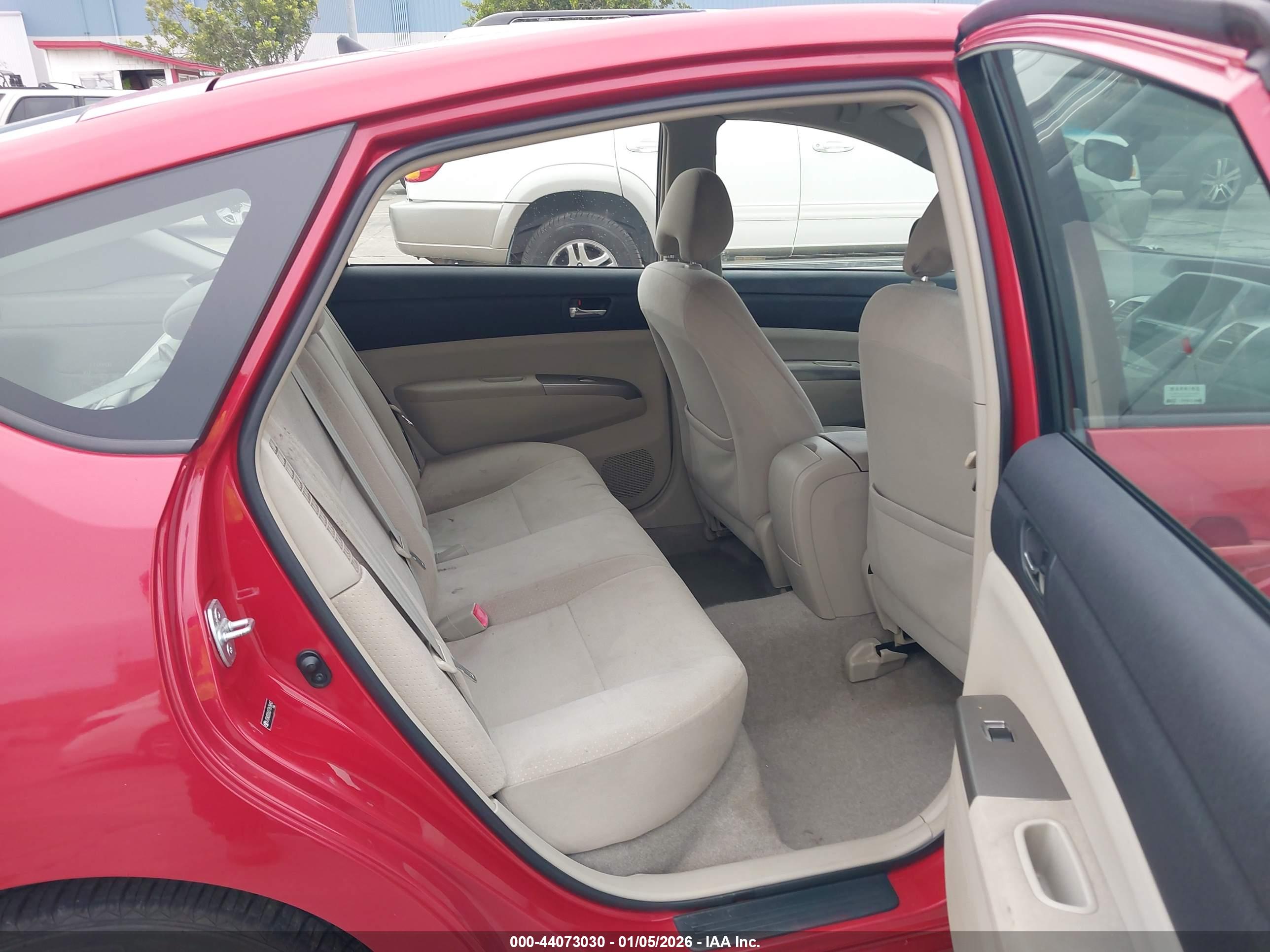 TOYOTA PRIUS image 8