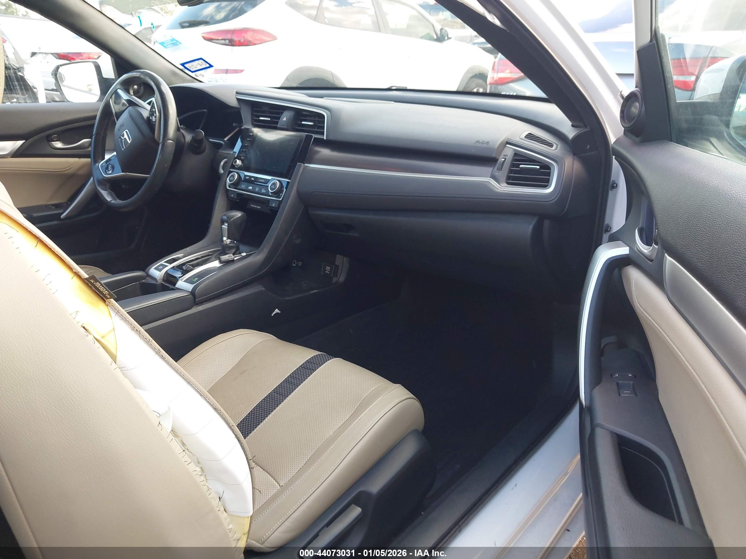 HONDA CIVIC image 5