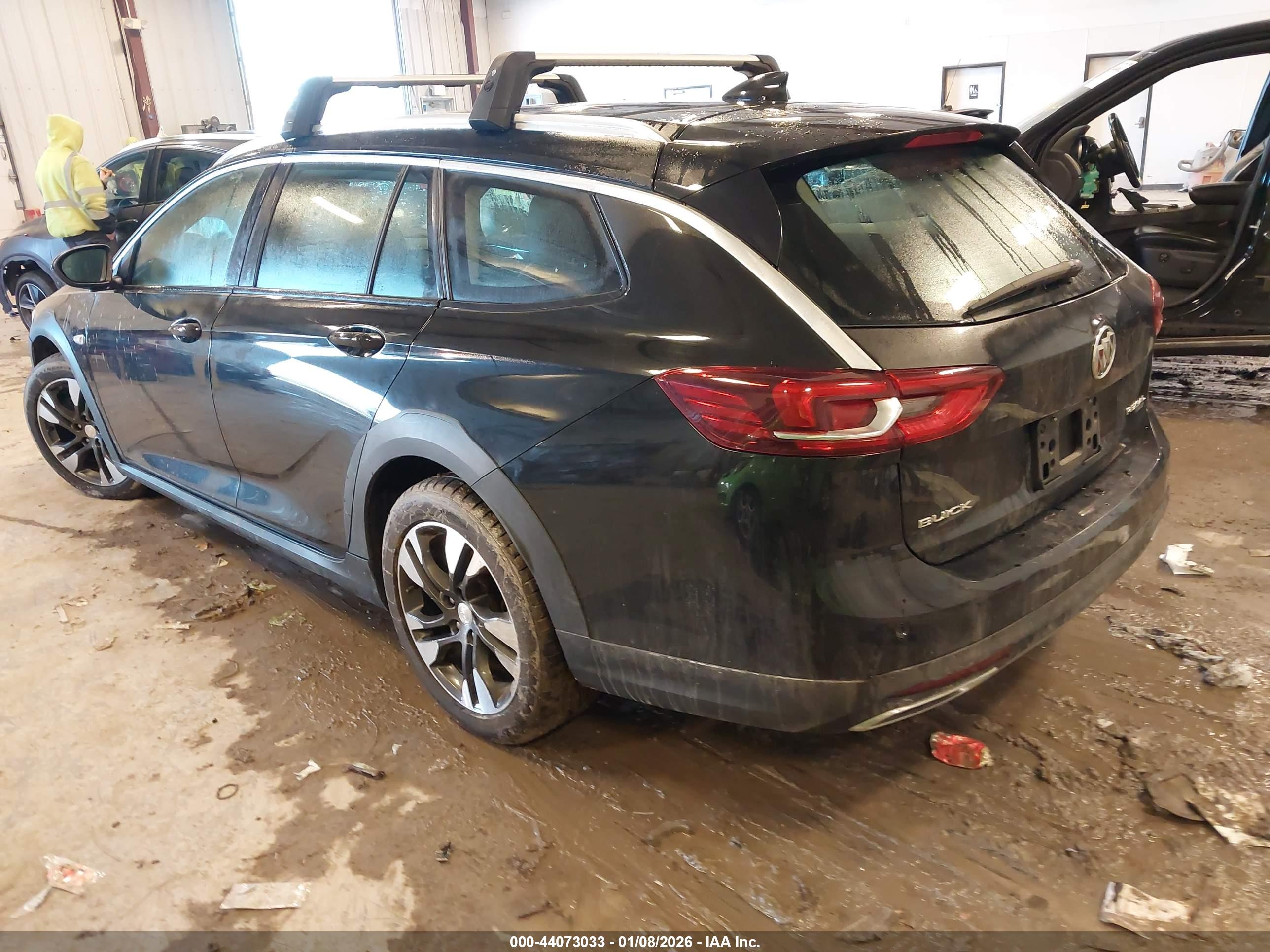 BUICK REGAL image 3
