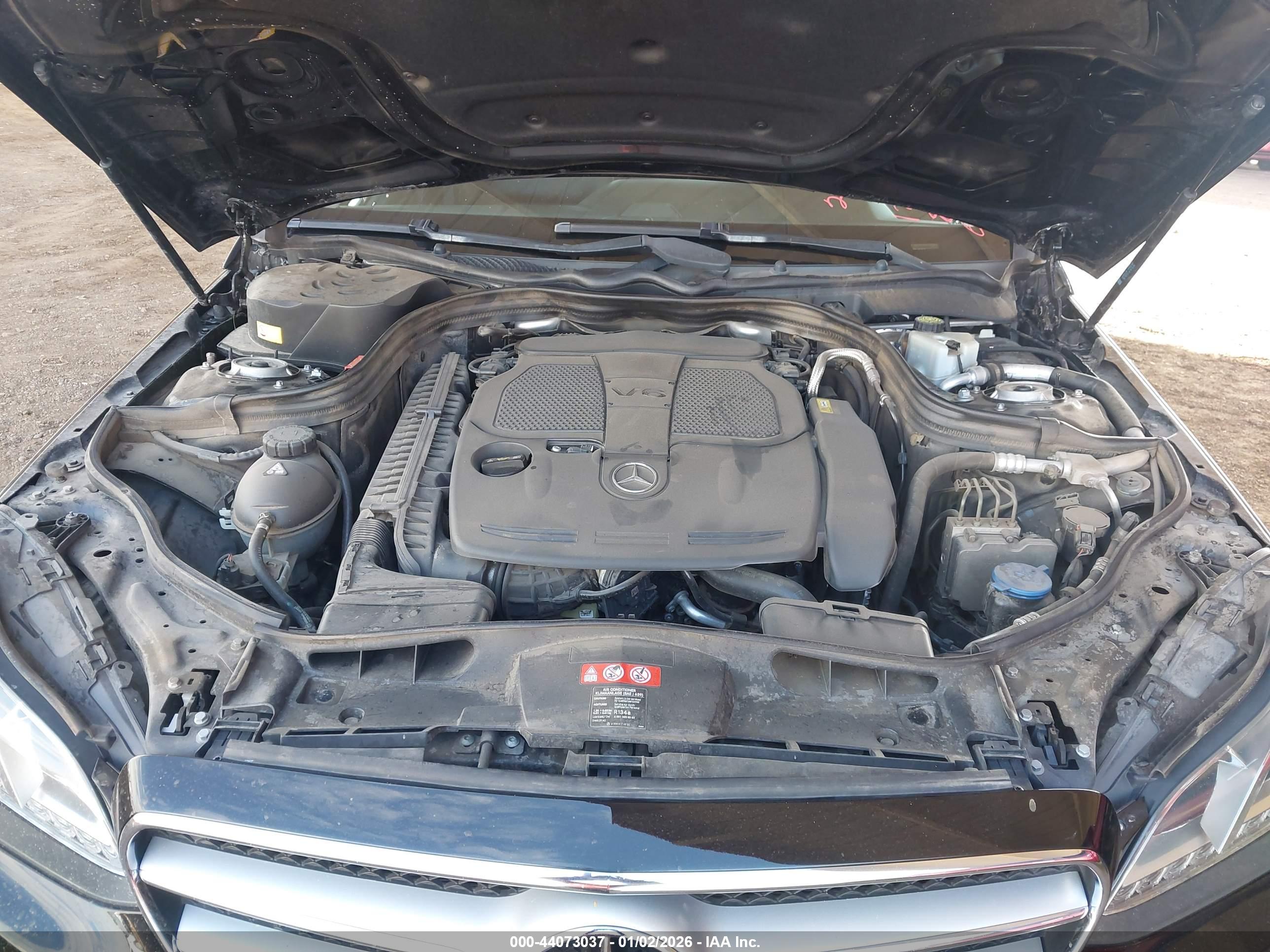 MERCEDES-BENZ E image 10