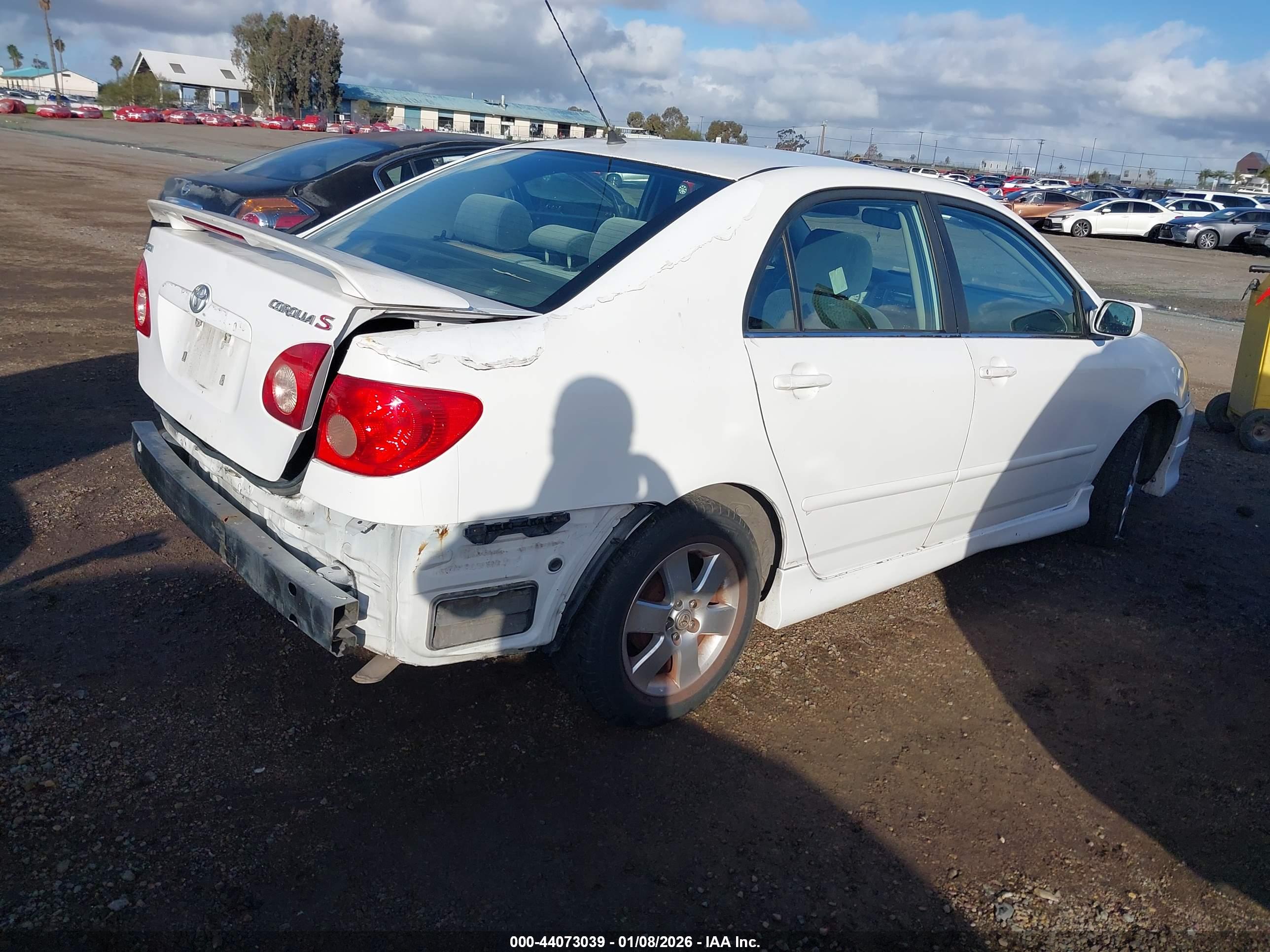 TOYOTA COROLLA image 4