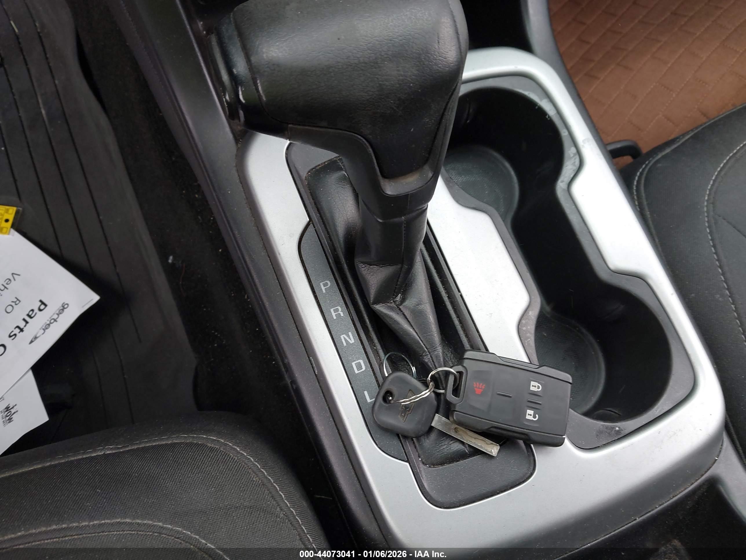 CHEVROLET COLORADO image 11