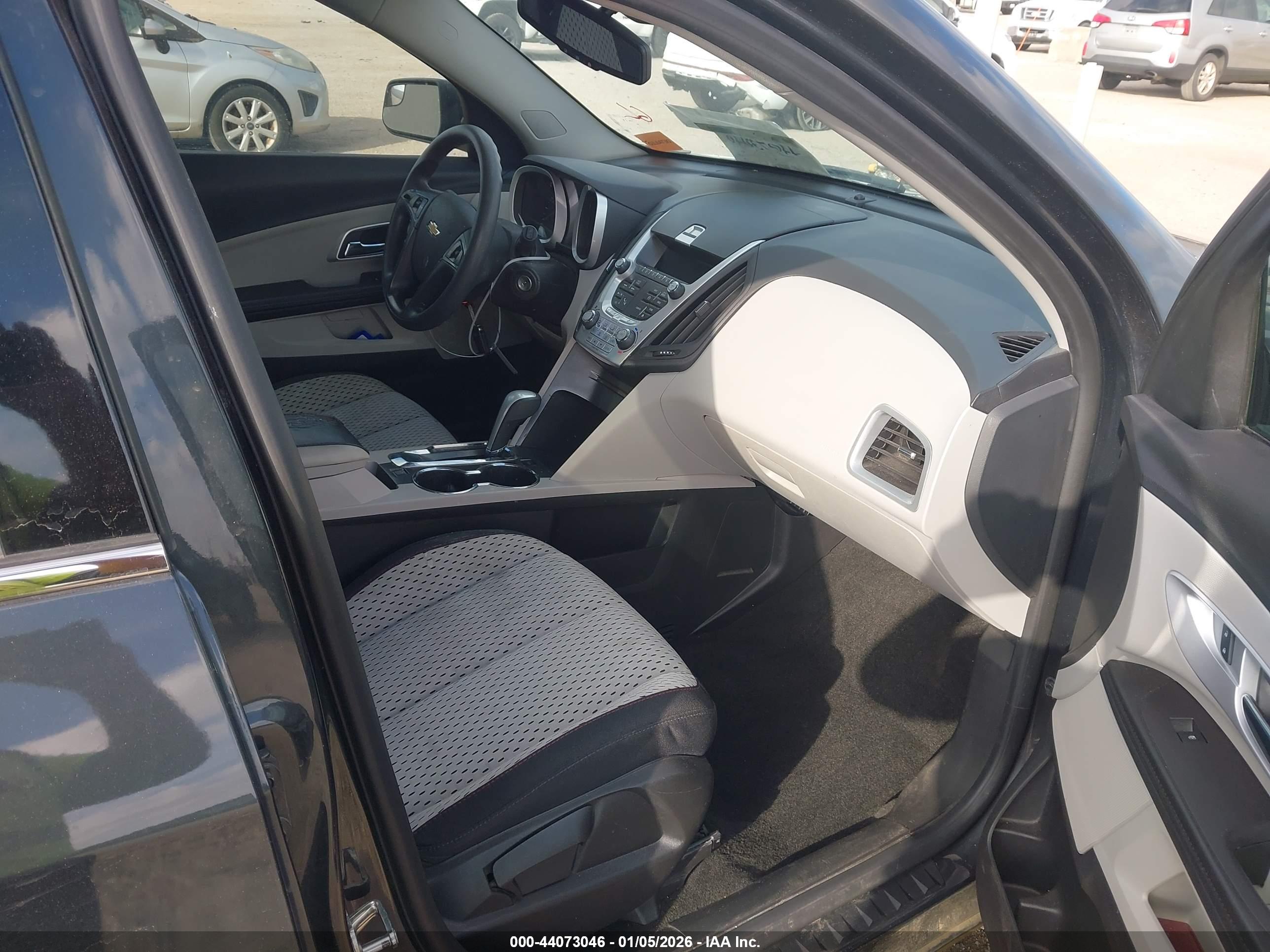 CHEVROLET EQUINOX image 5