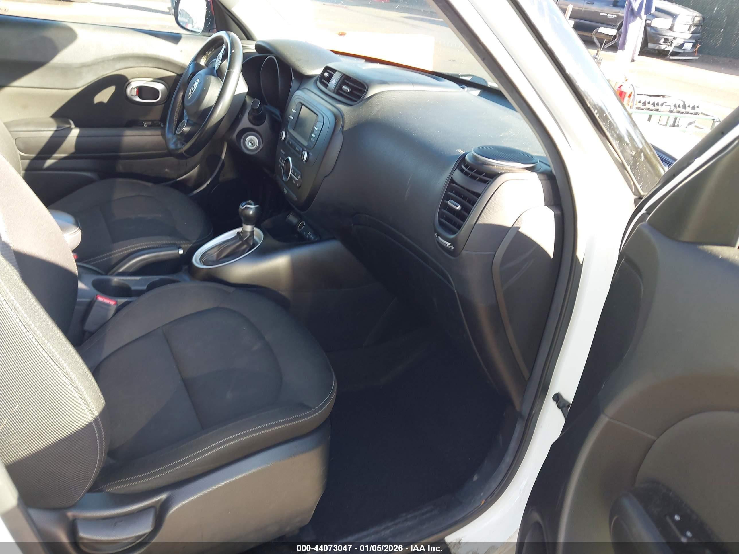 KIA SOUL image 5