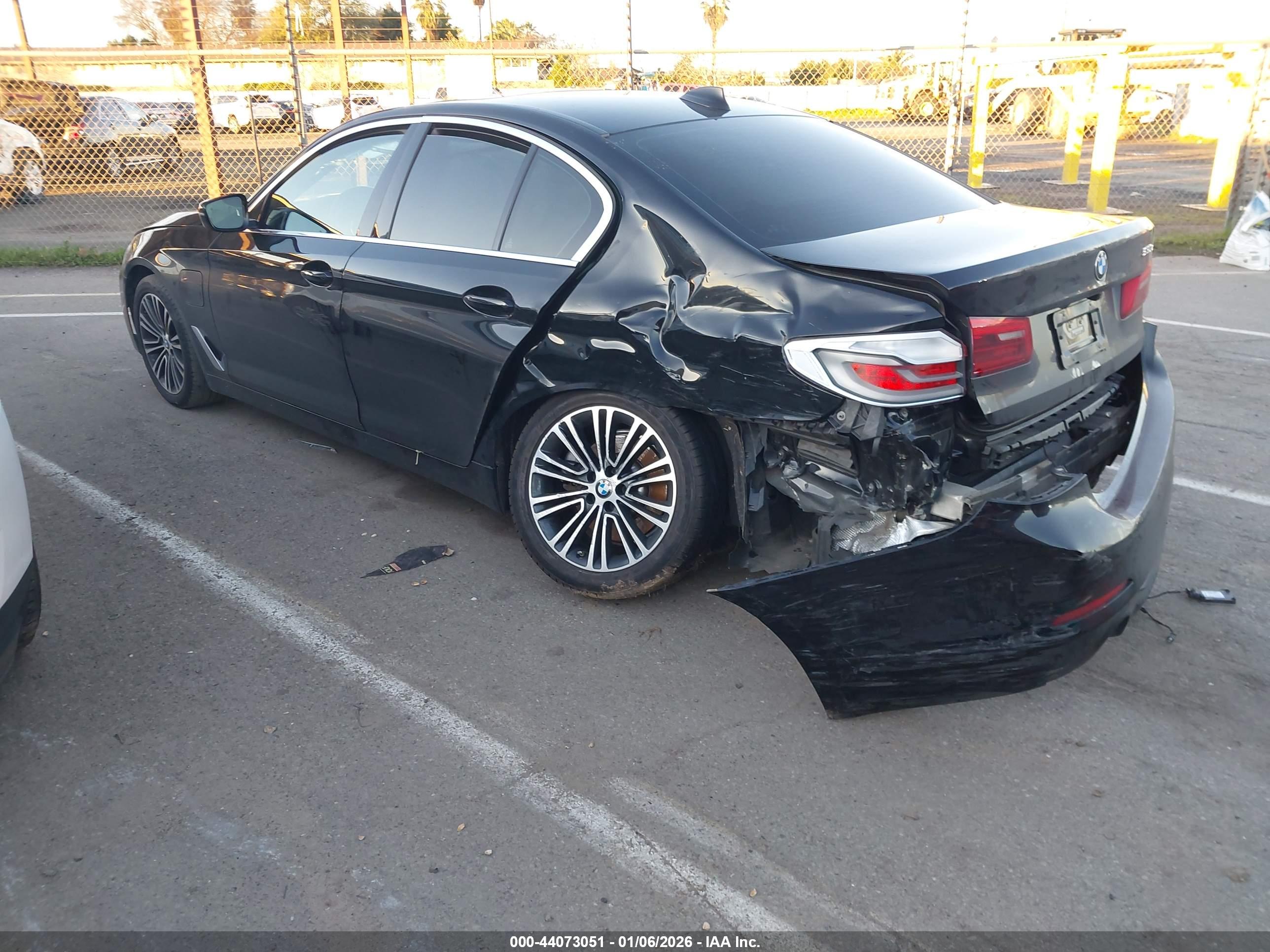 BMW 530E image 3