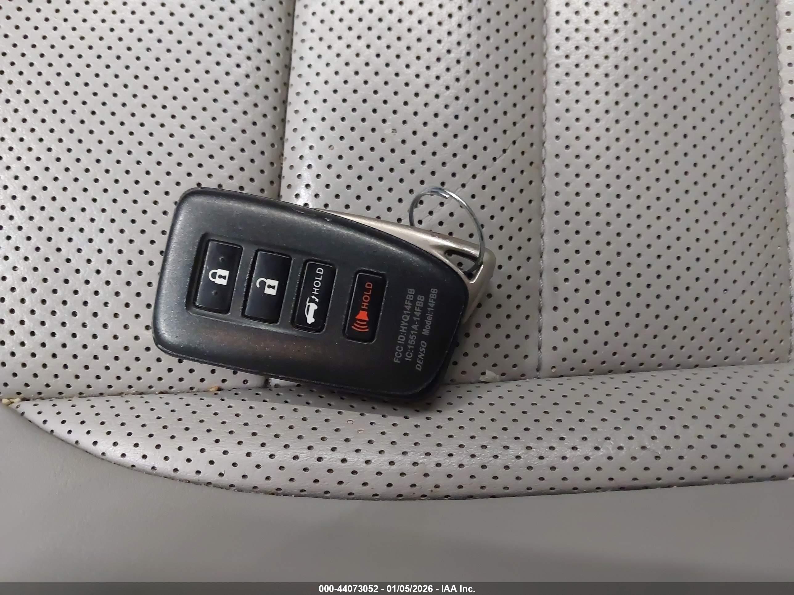LEXUS RX image 11