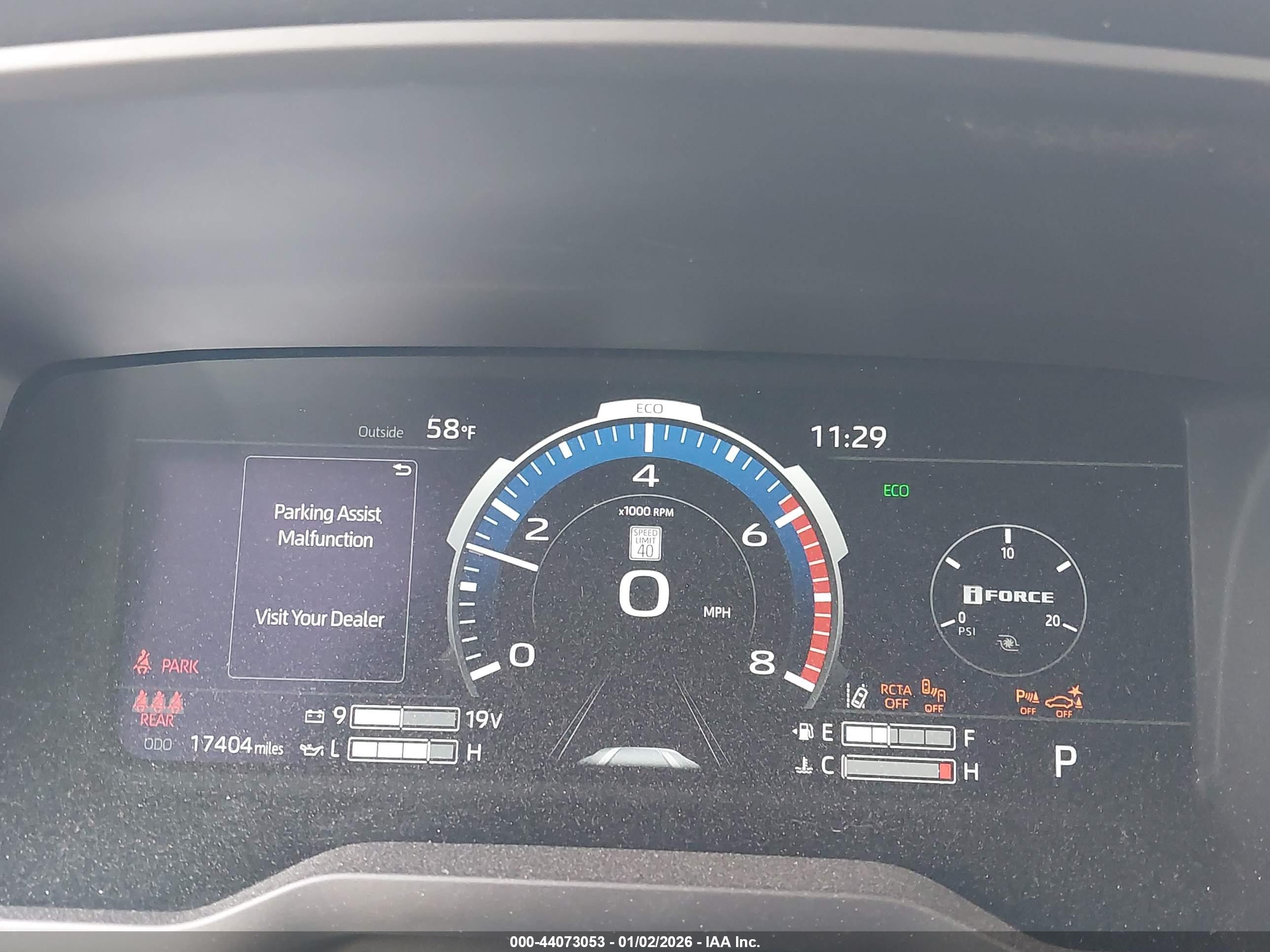 TOYOTA TUNDRA image 7