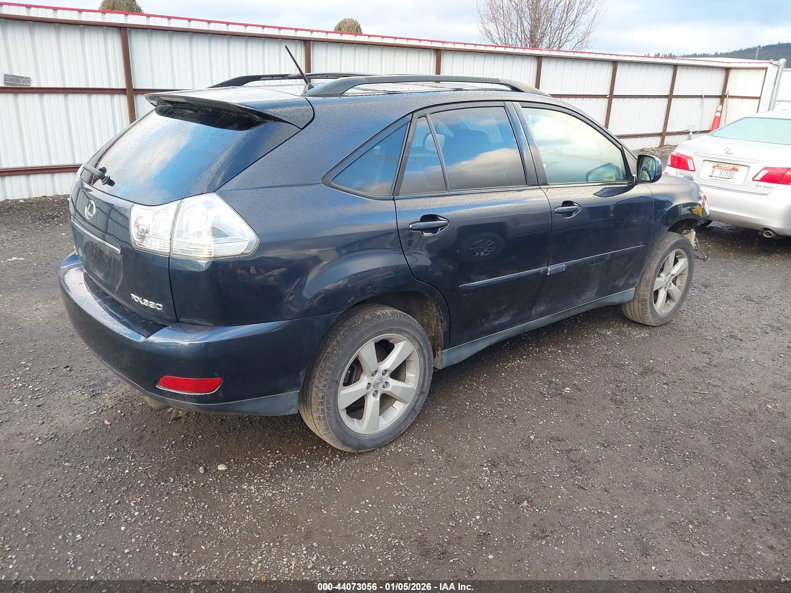 LEXUS RX image 4