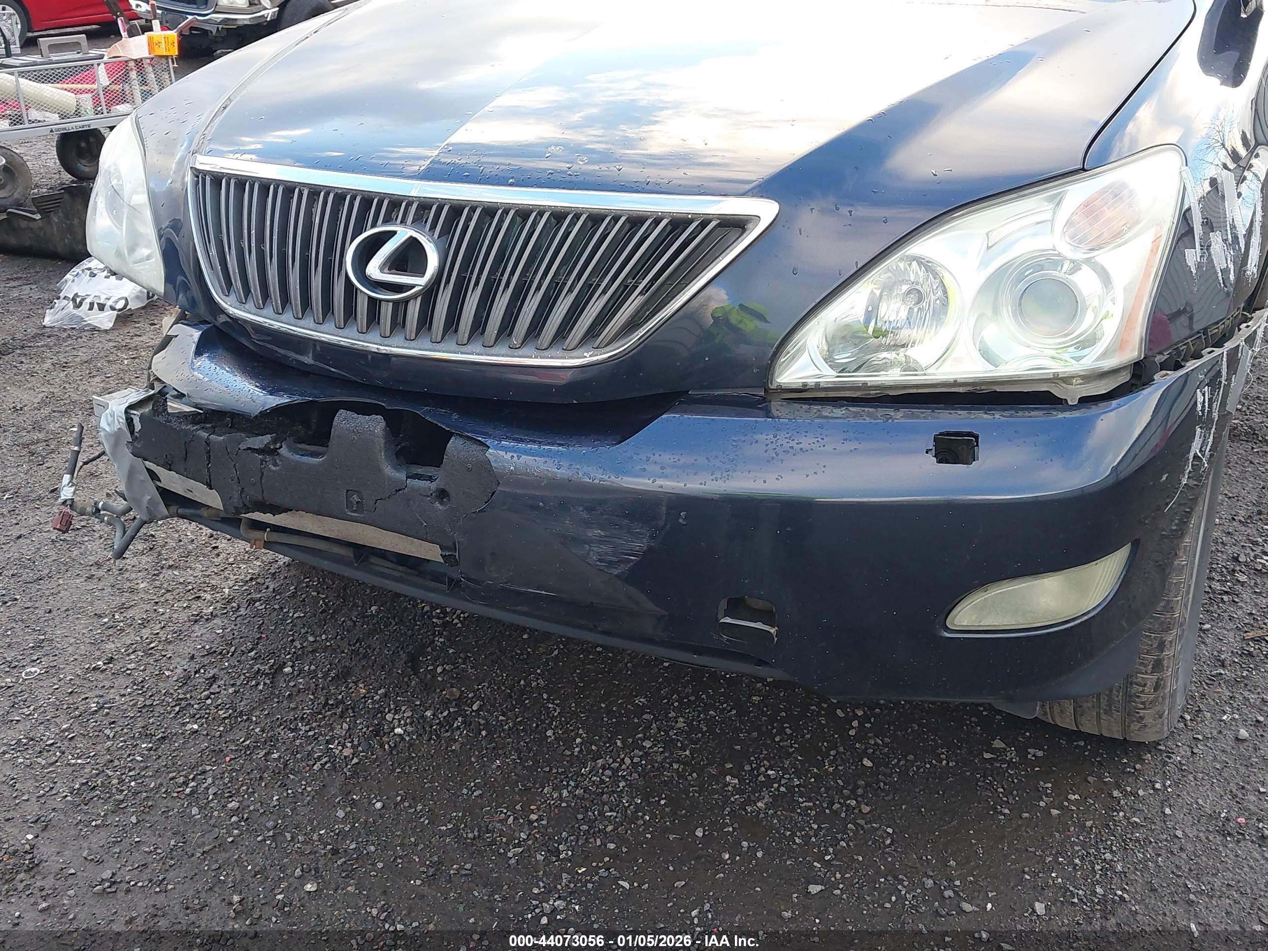 LEXUS RX image 6