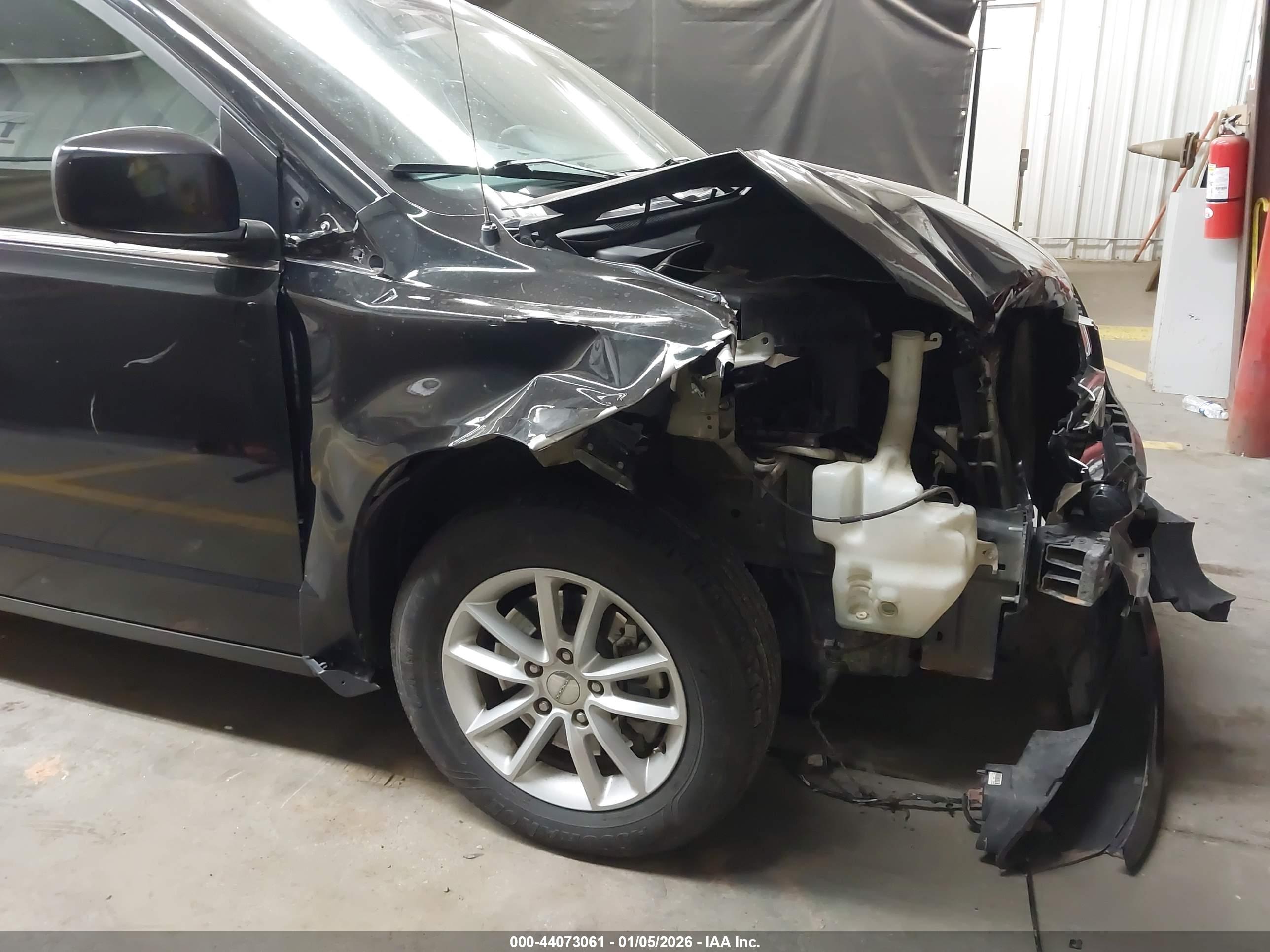 DODGE GRAND image 6