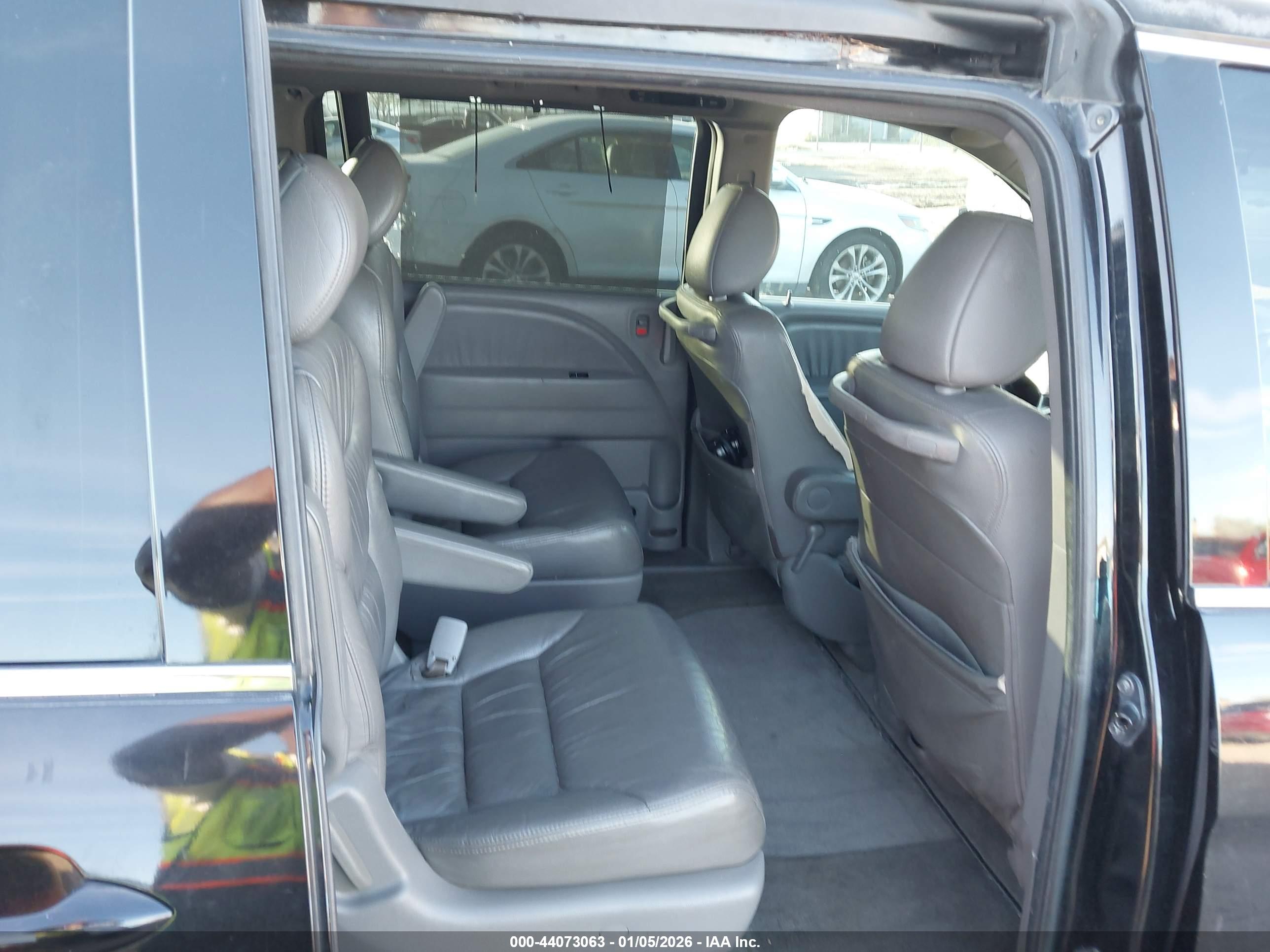 HONDA ODYSSEY image 8