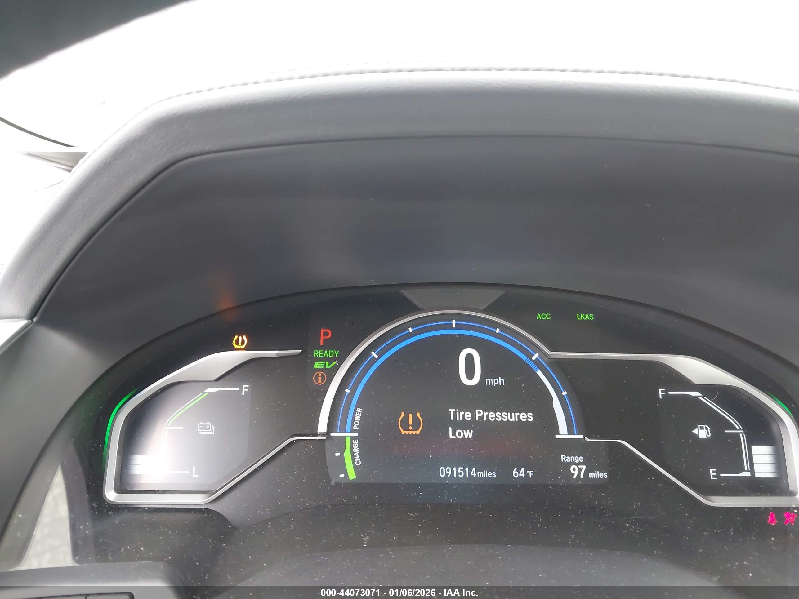 HONDA CLARITY image 7