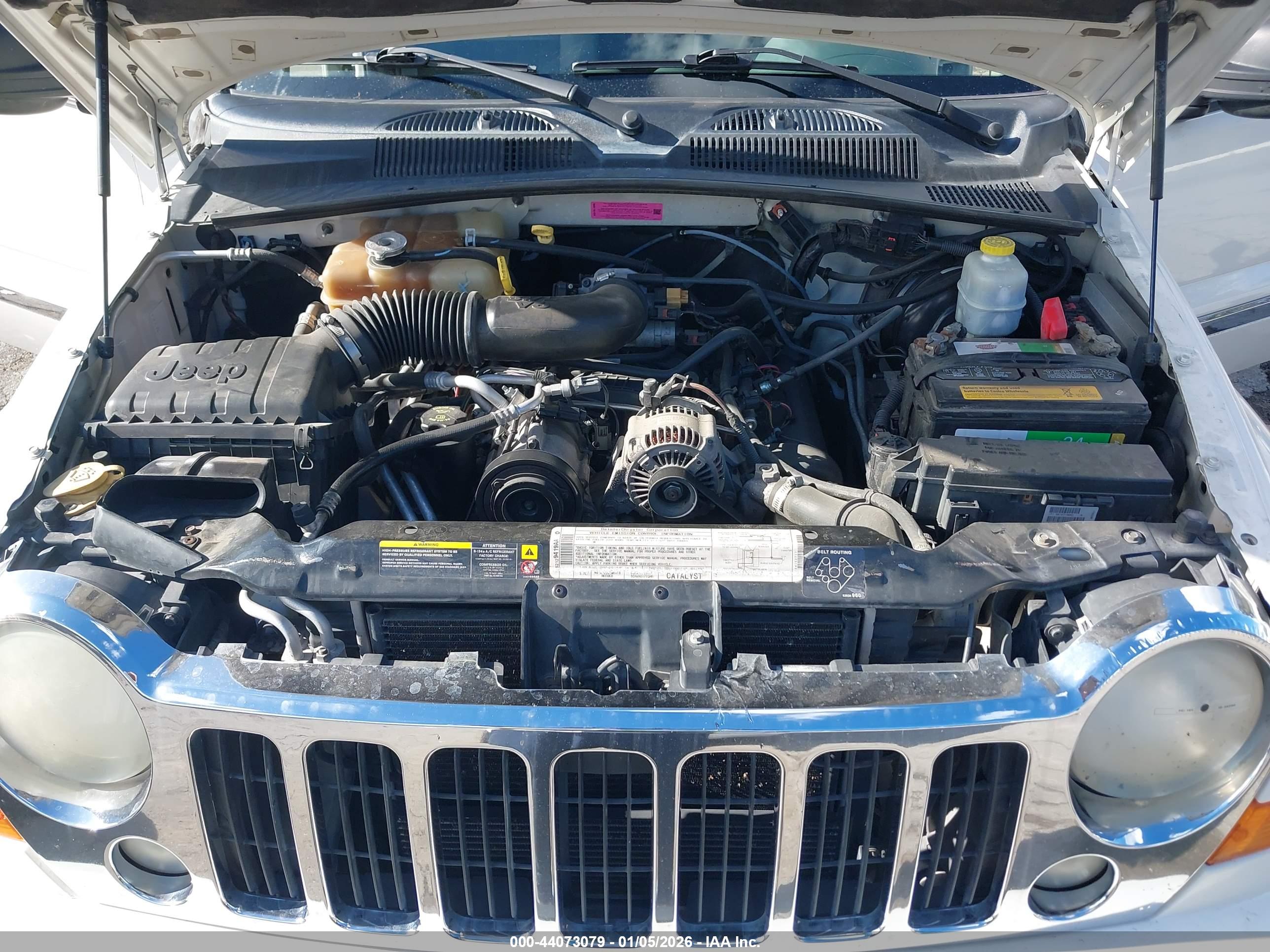 JEEP LIBERTY image 10
