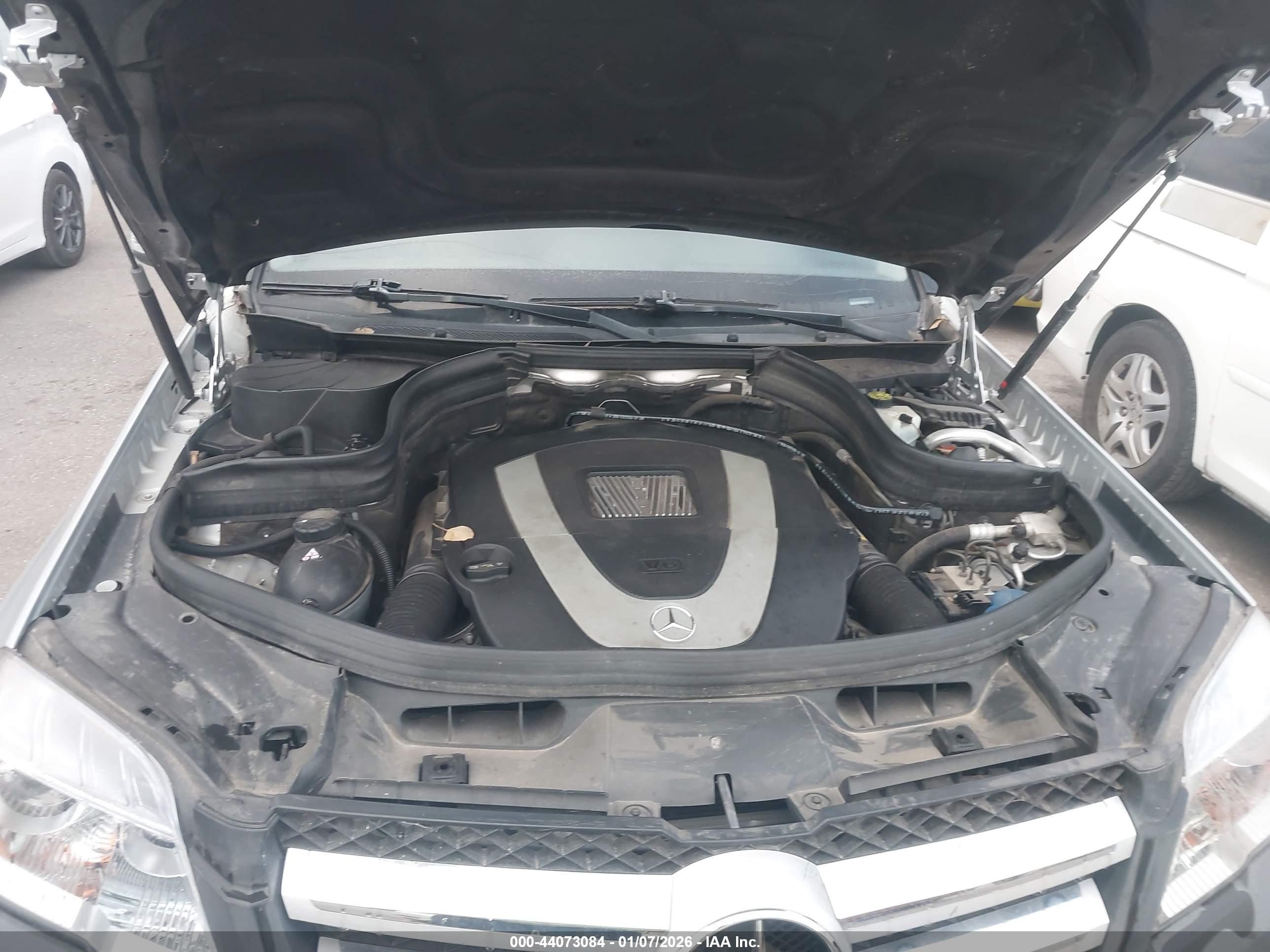 MERCEDES-BENZ GLK image 10