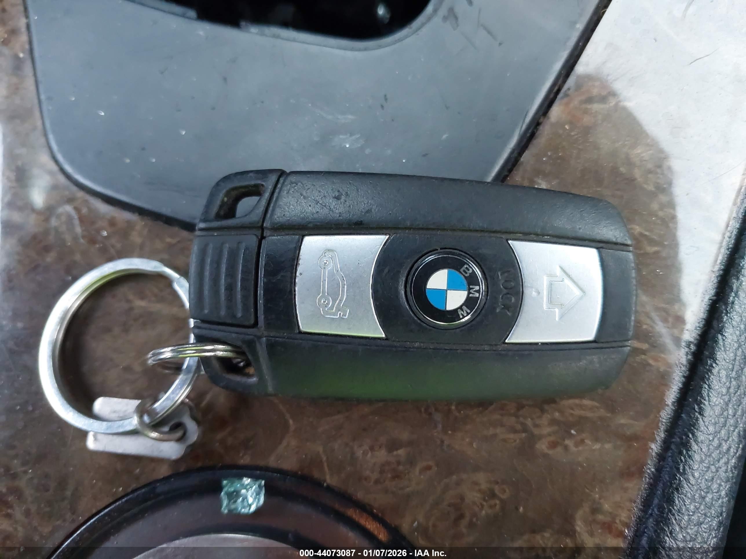 BMW 328I image 11