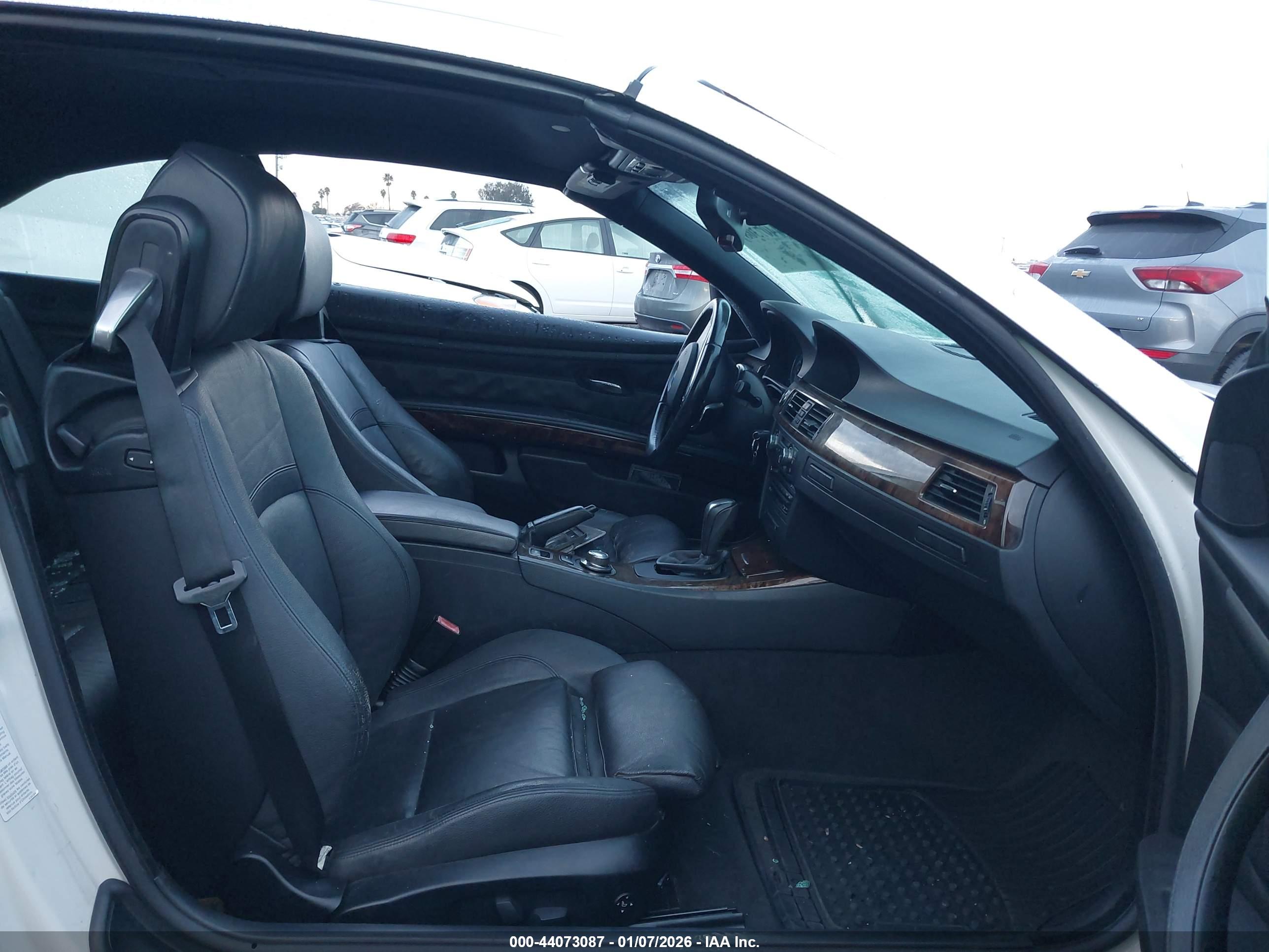 BMW 328I image 5