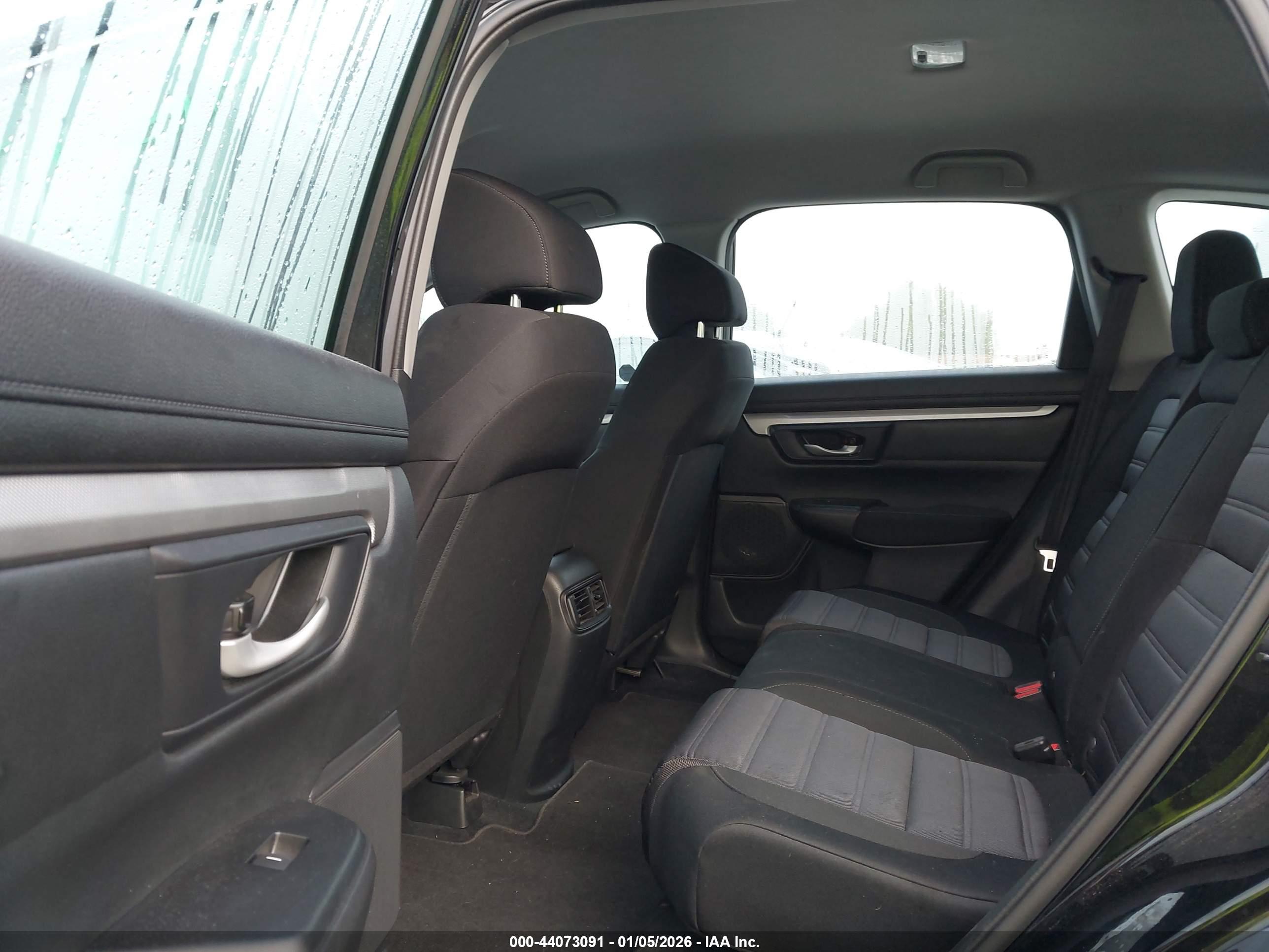 HONDA CR-V image 8