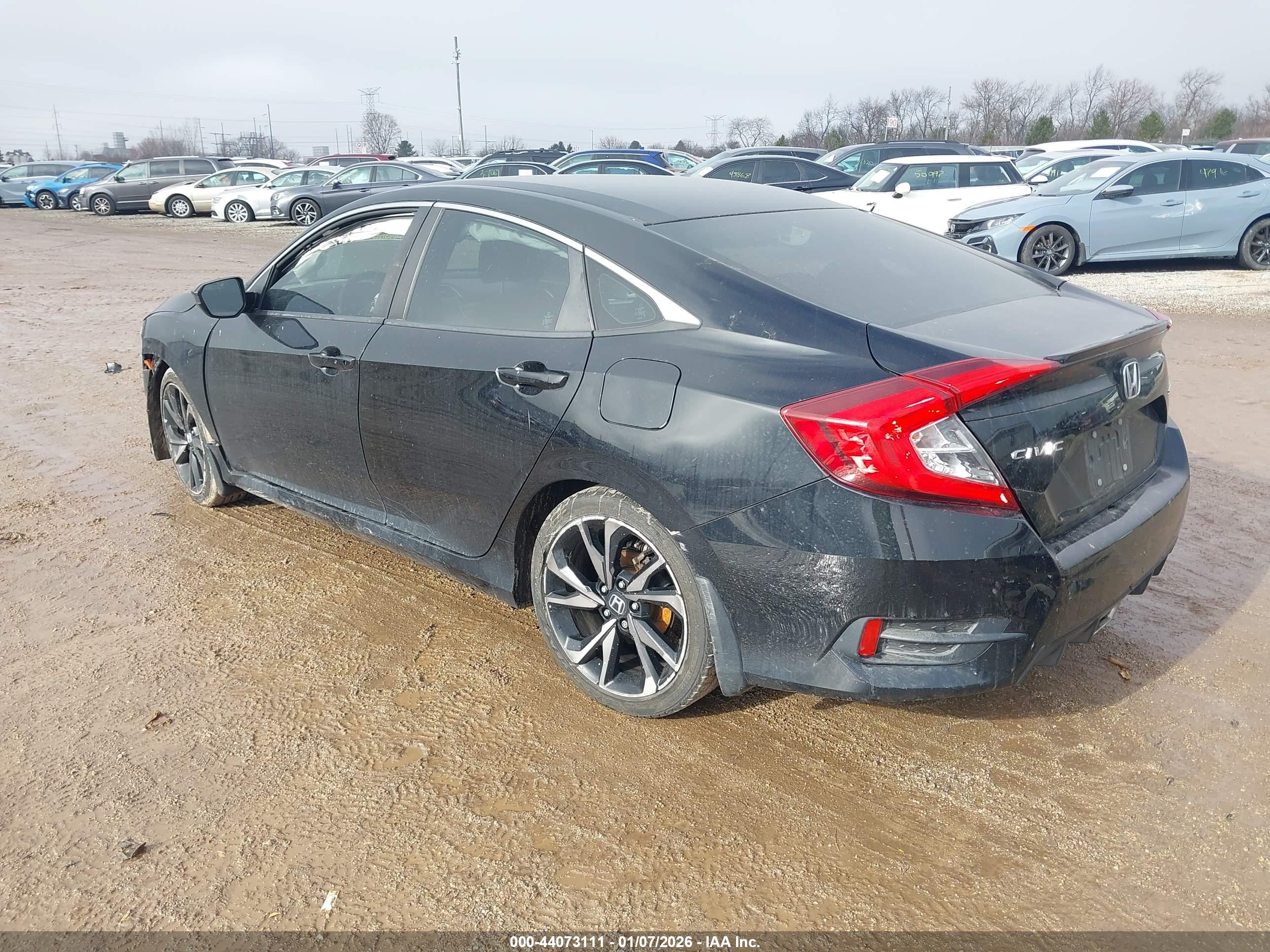 HONDA CIVIC image 3