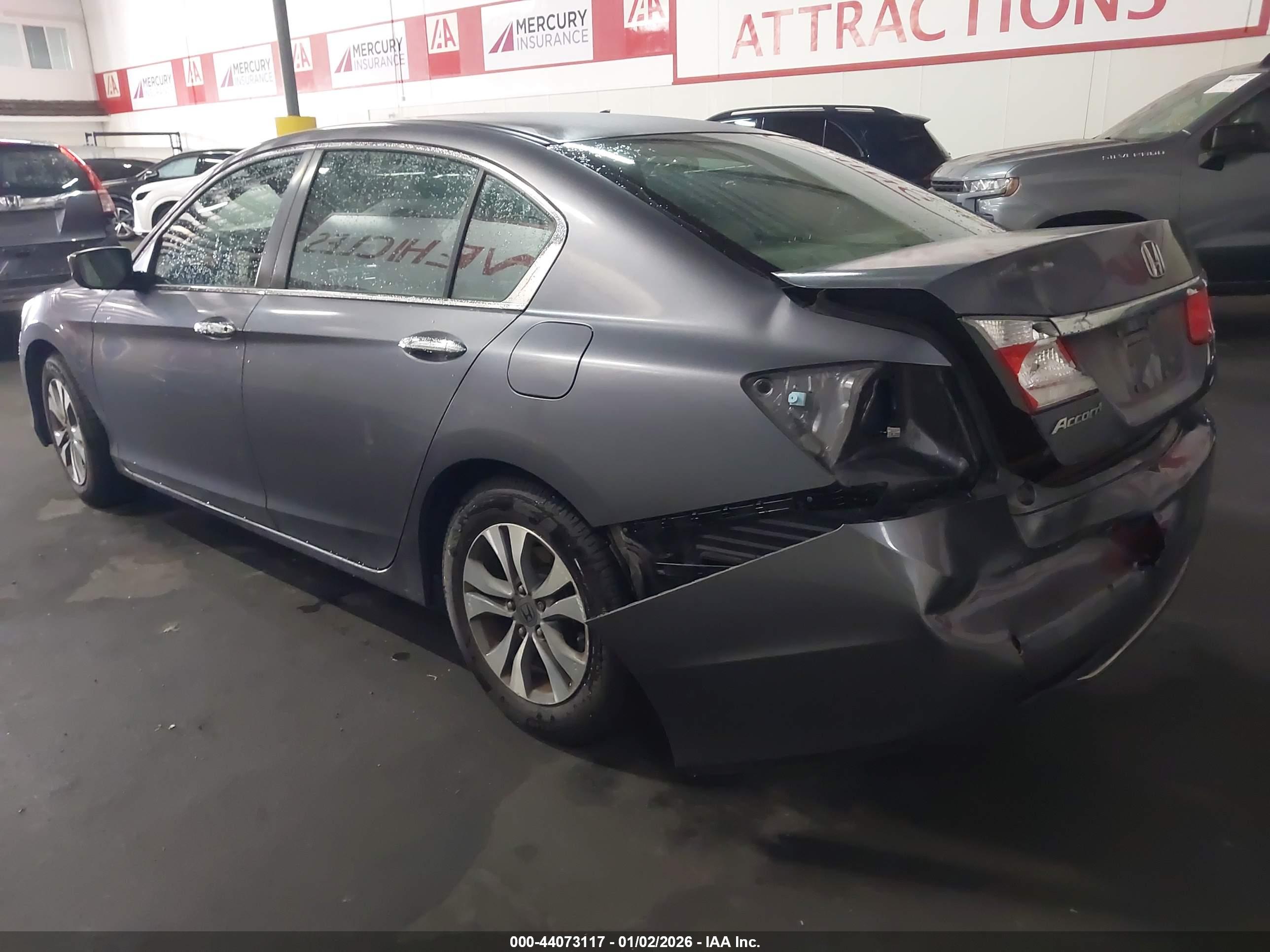 HONDA ACCORD image 3