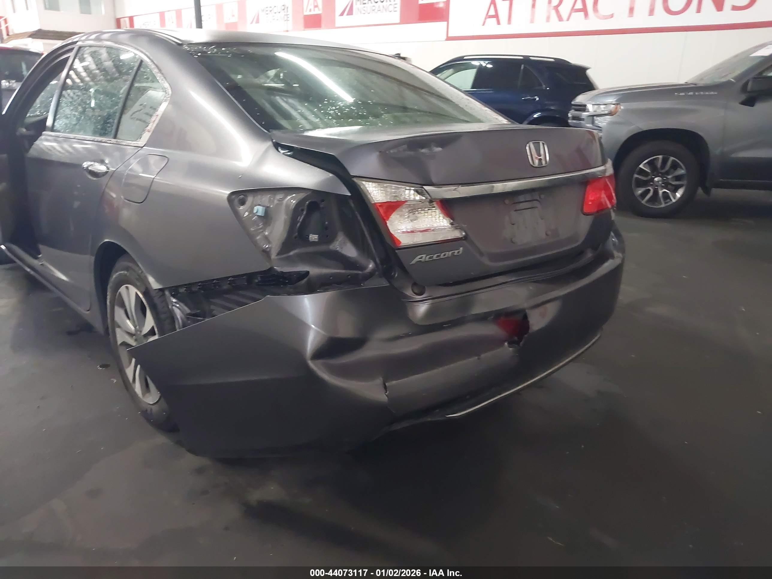 HONDA ACCORD image 6