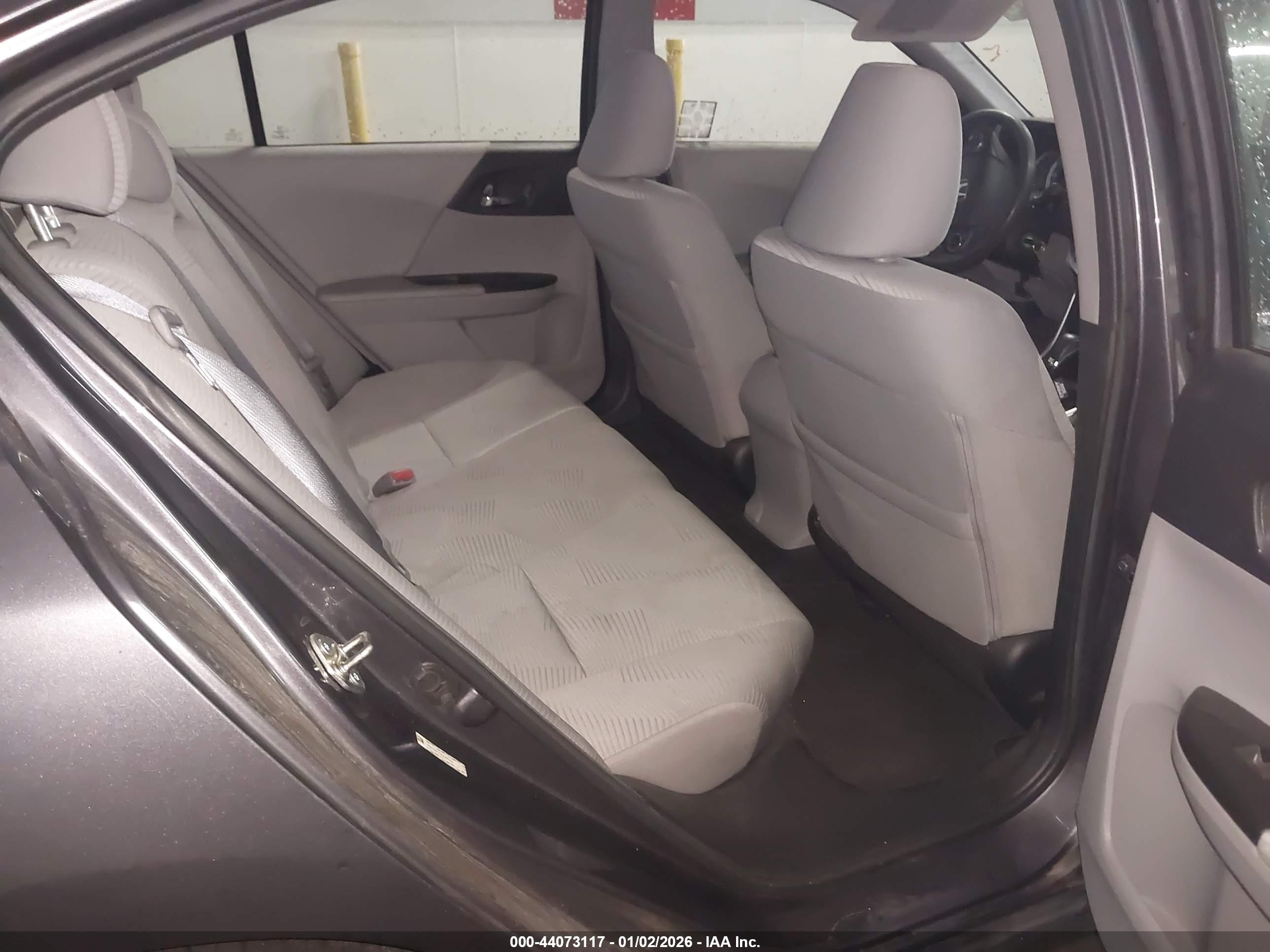 HONDA ACCORD image 8