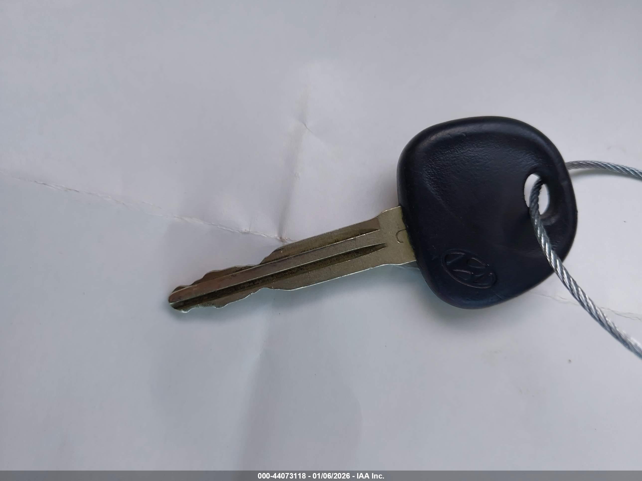 HYUNDAI ELANTRA image 11