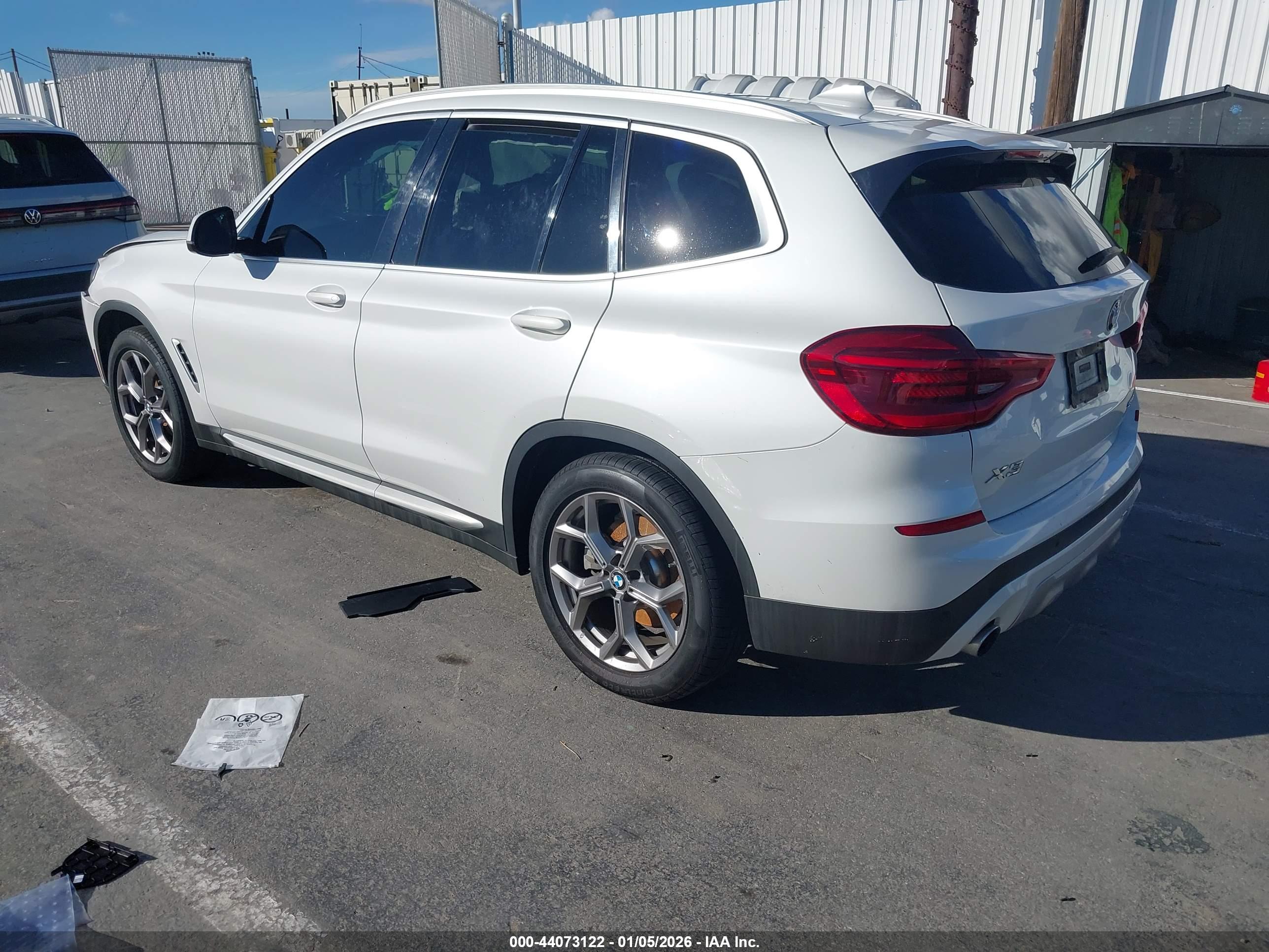 BMW X3 image 3