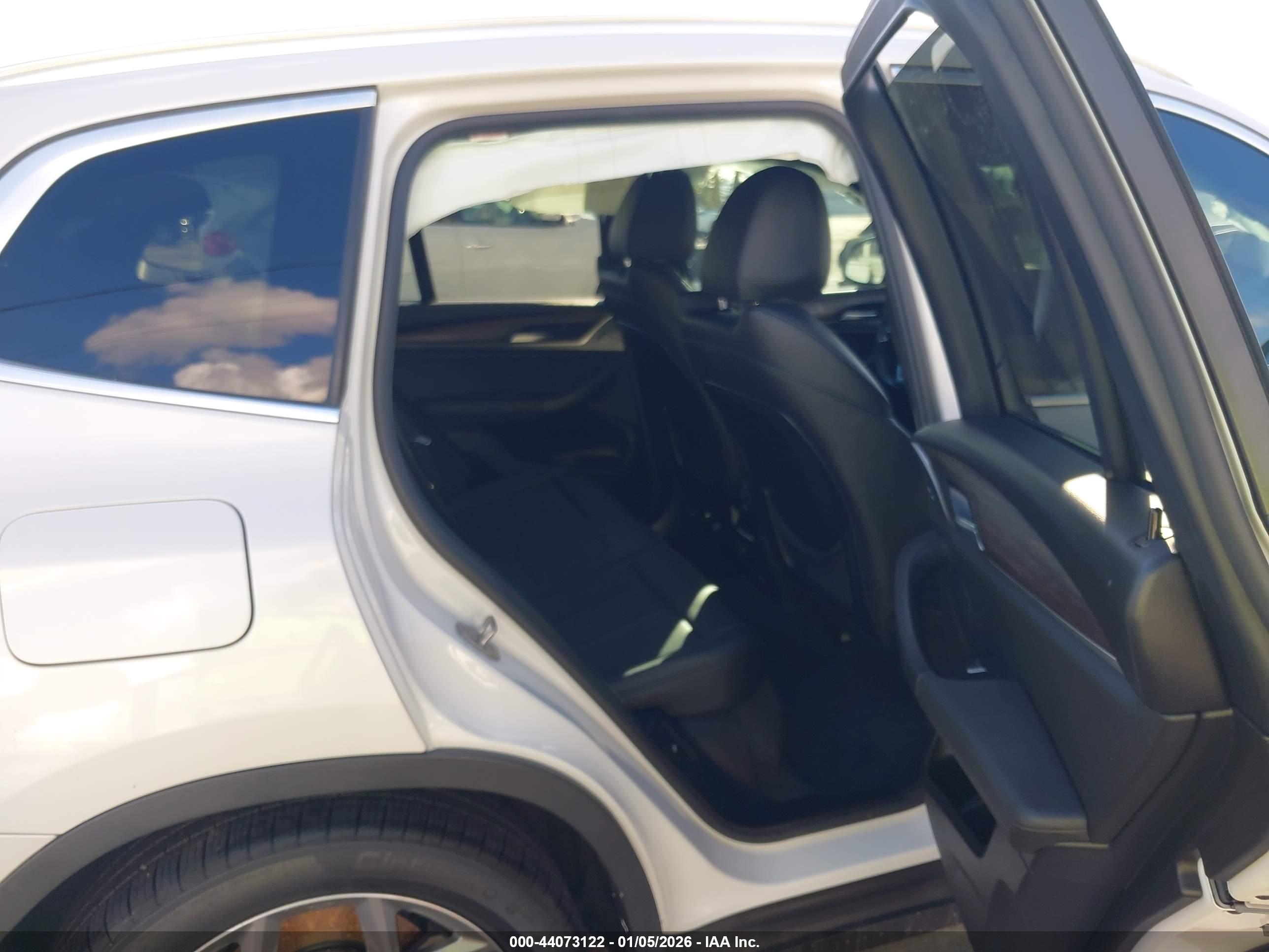 BMW X3 image 8