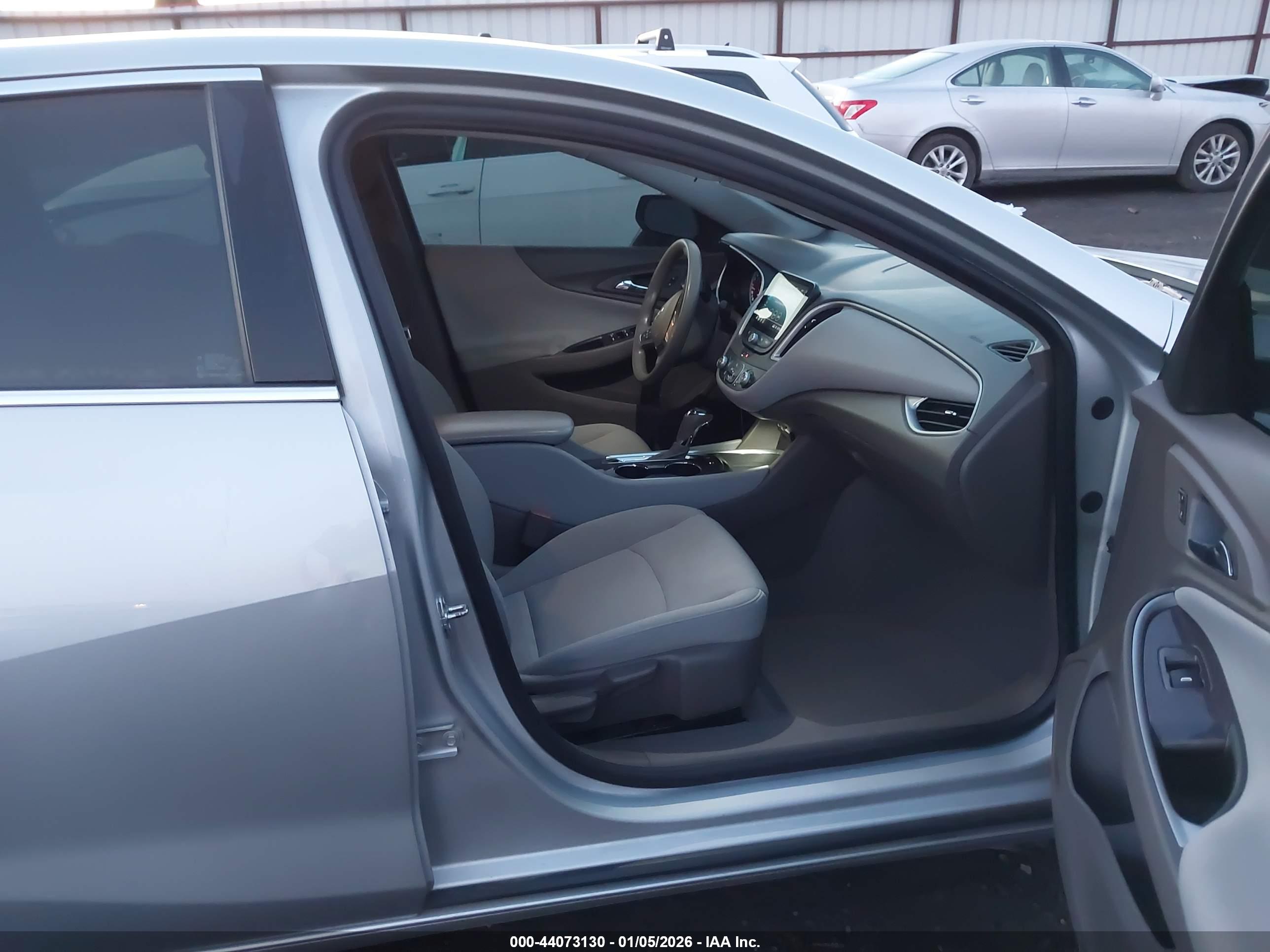 CHEVROLET MALIBU image 5