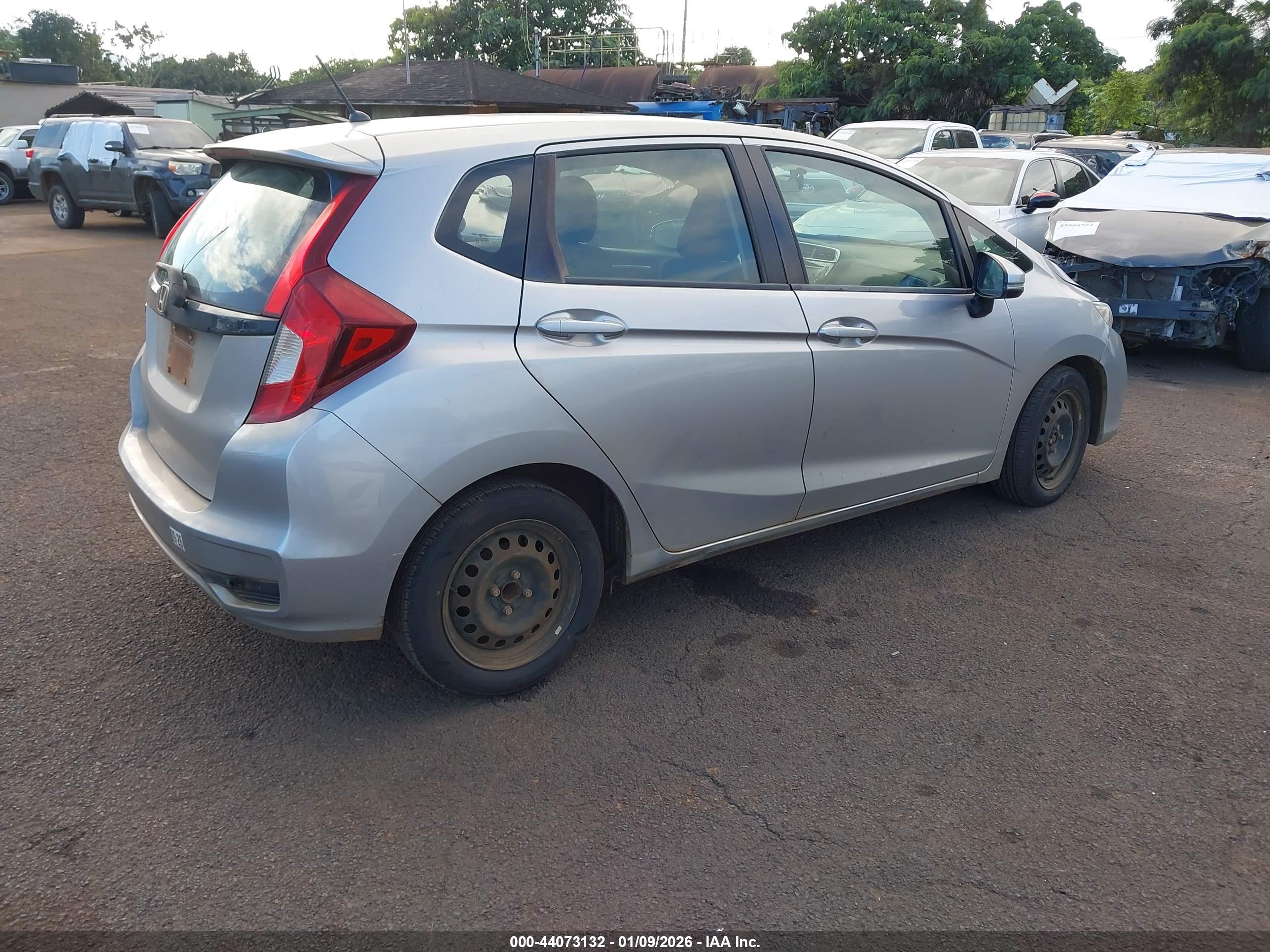 HONDA FIT image 4