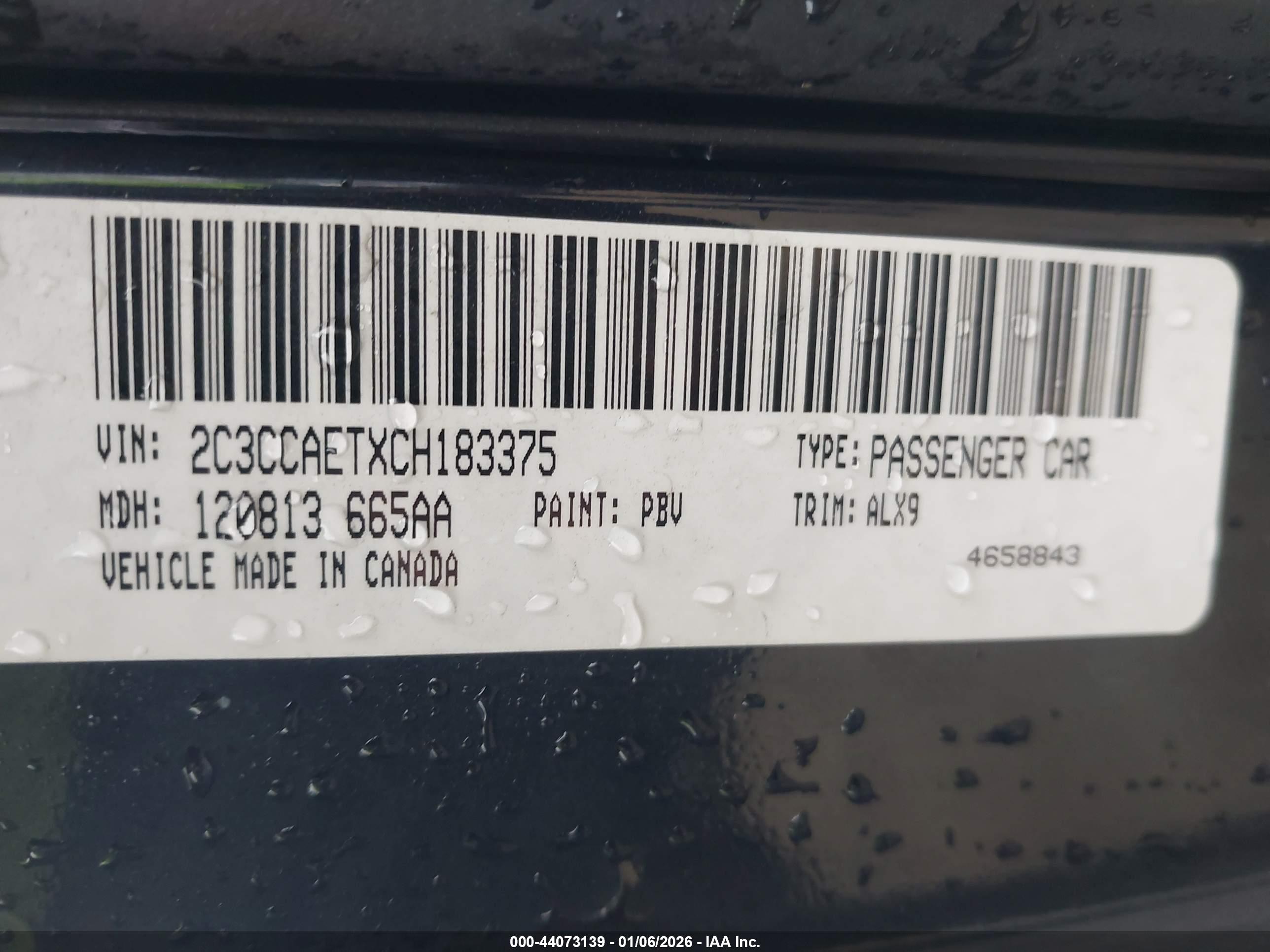CHRYSLER 300C image 9