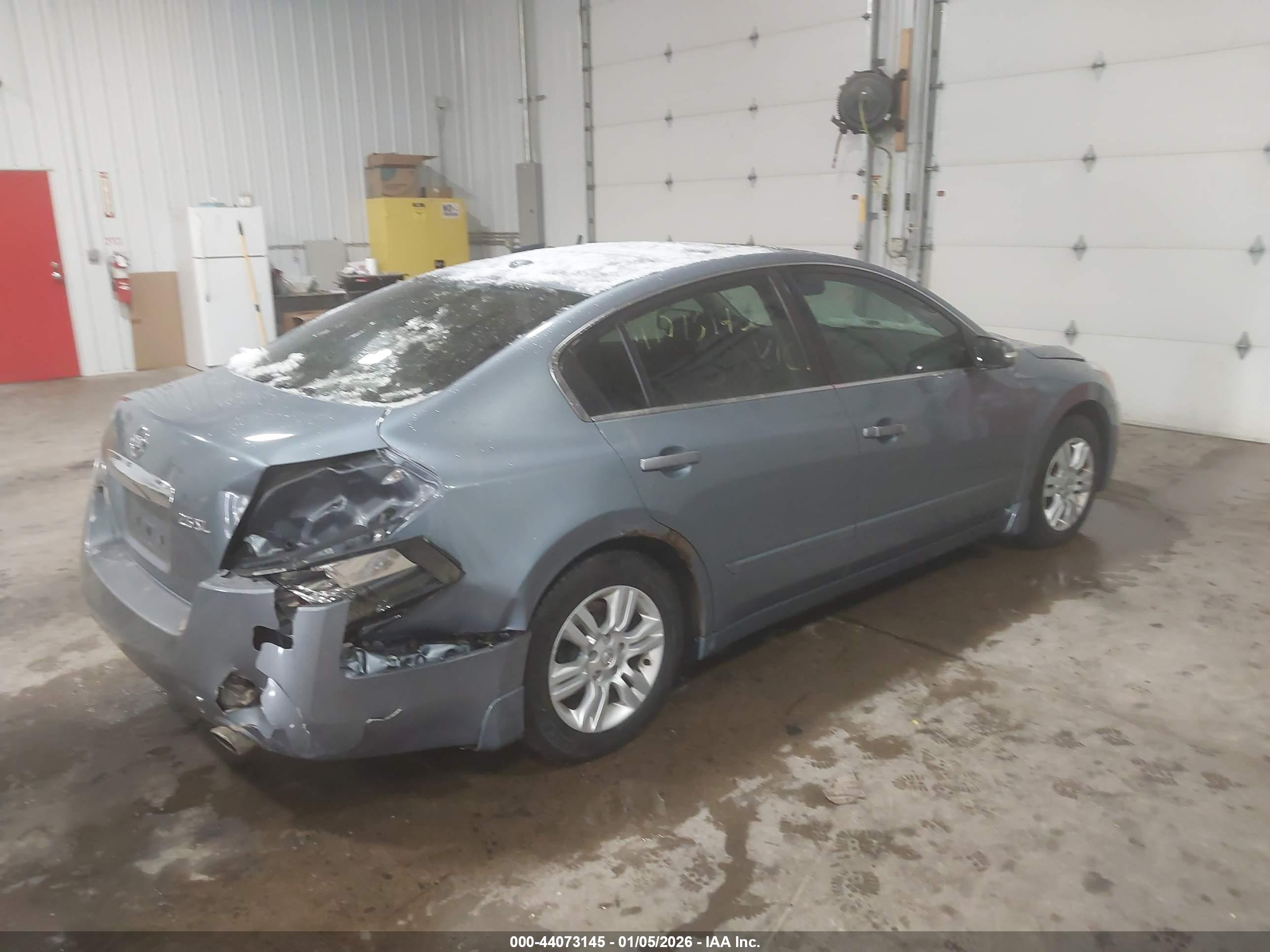 NISSAN ALTIMA image 4