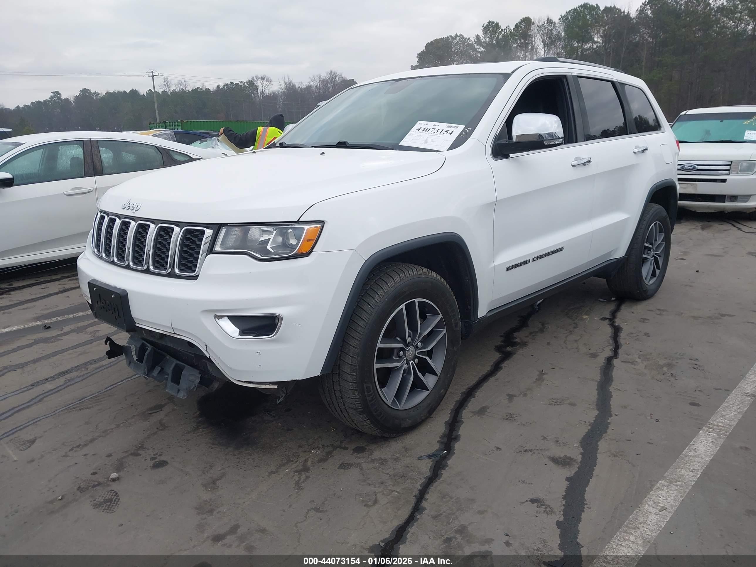 JEEP GRAND image 2