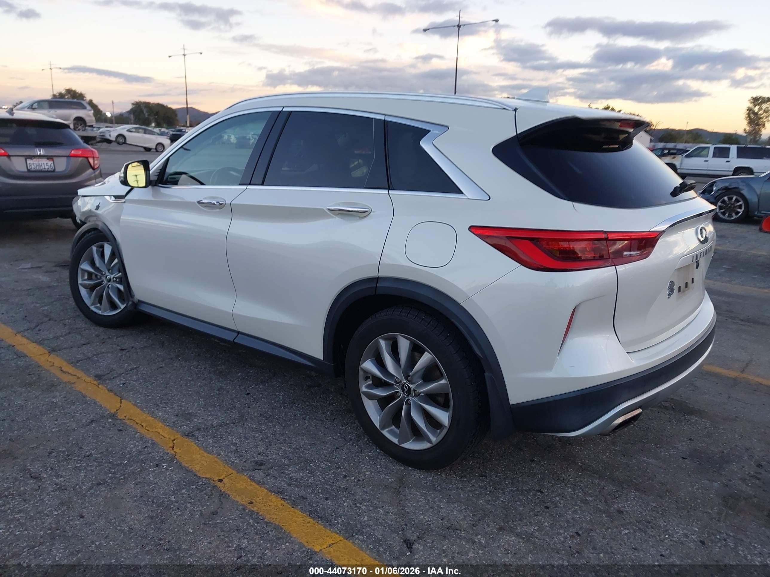 INFINITI QX50 image 3