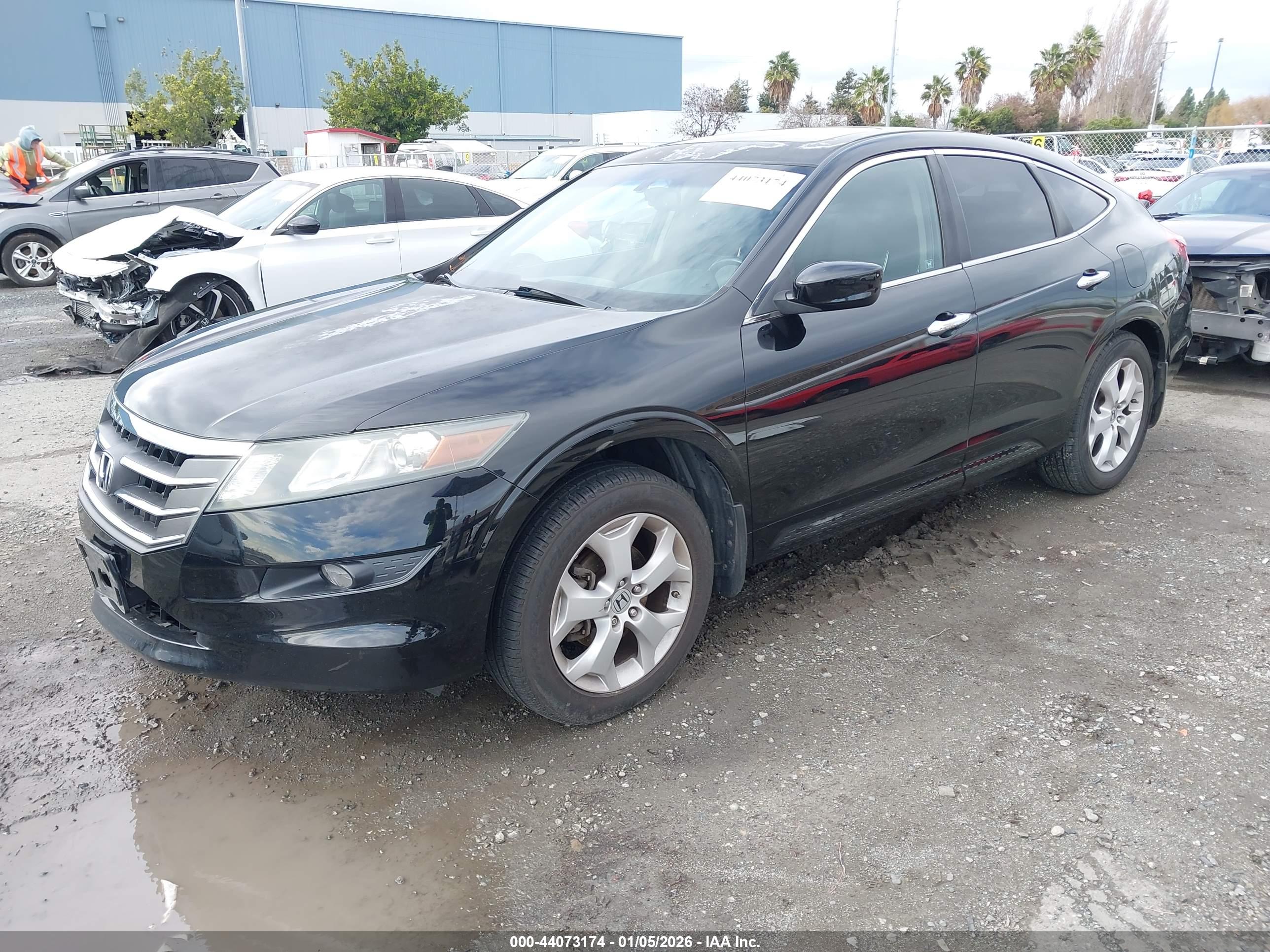 HONDA ACCORD image 2