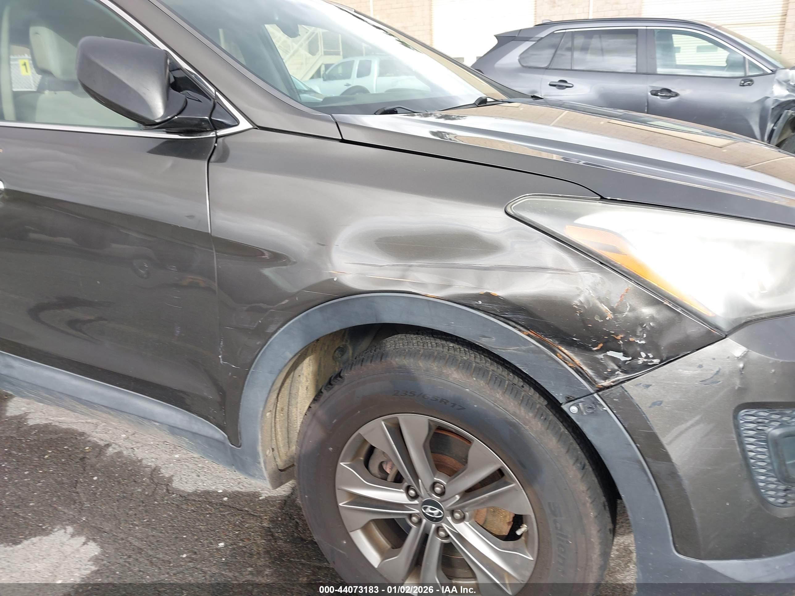 HYUNDAI SANTA image 6