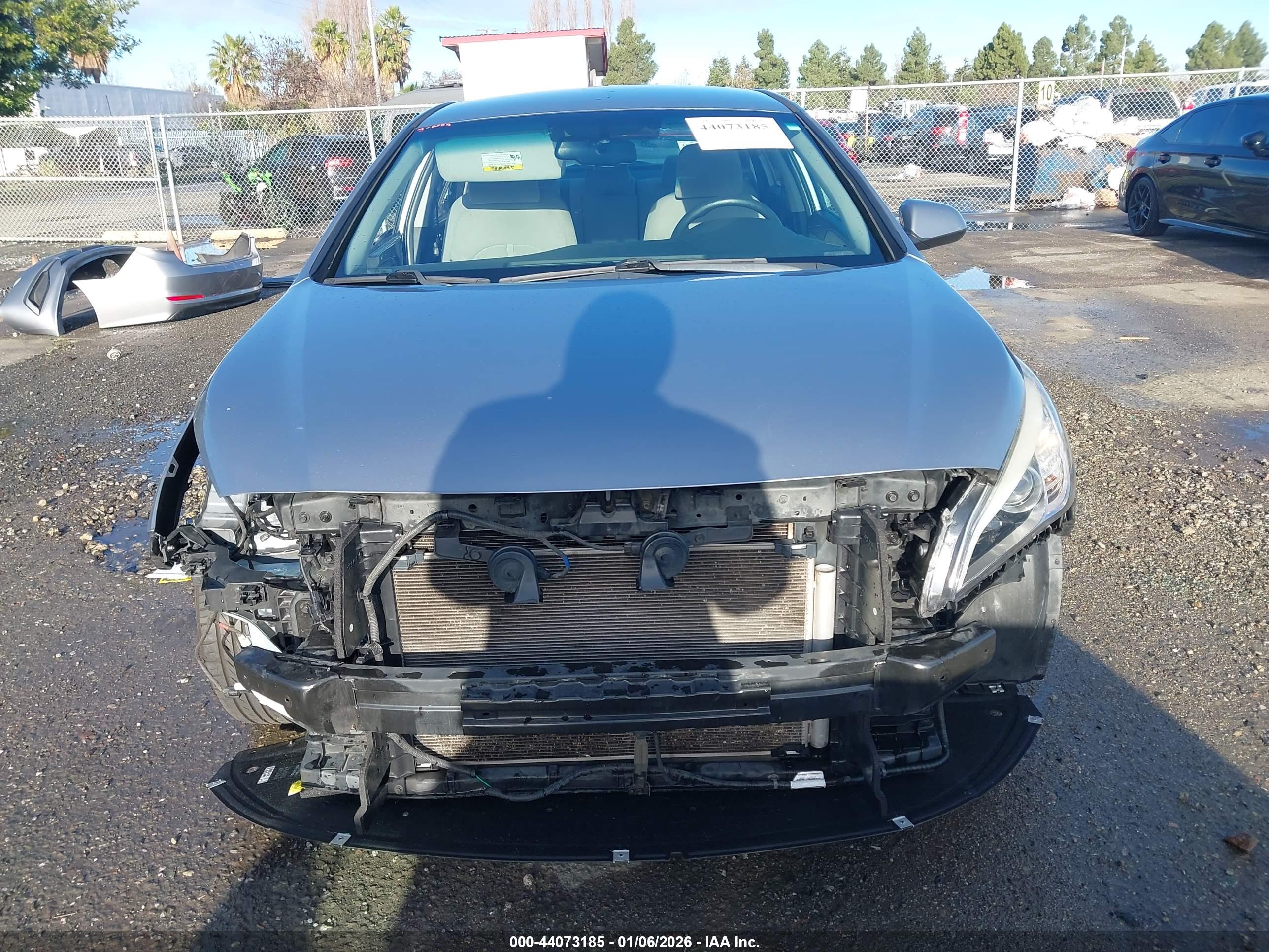 HYUNDAI SONATA image 6