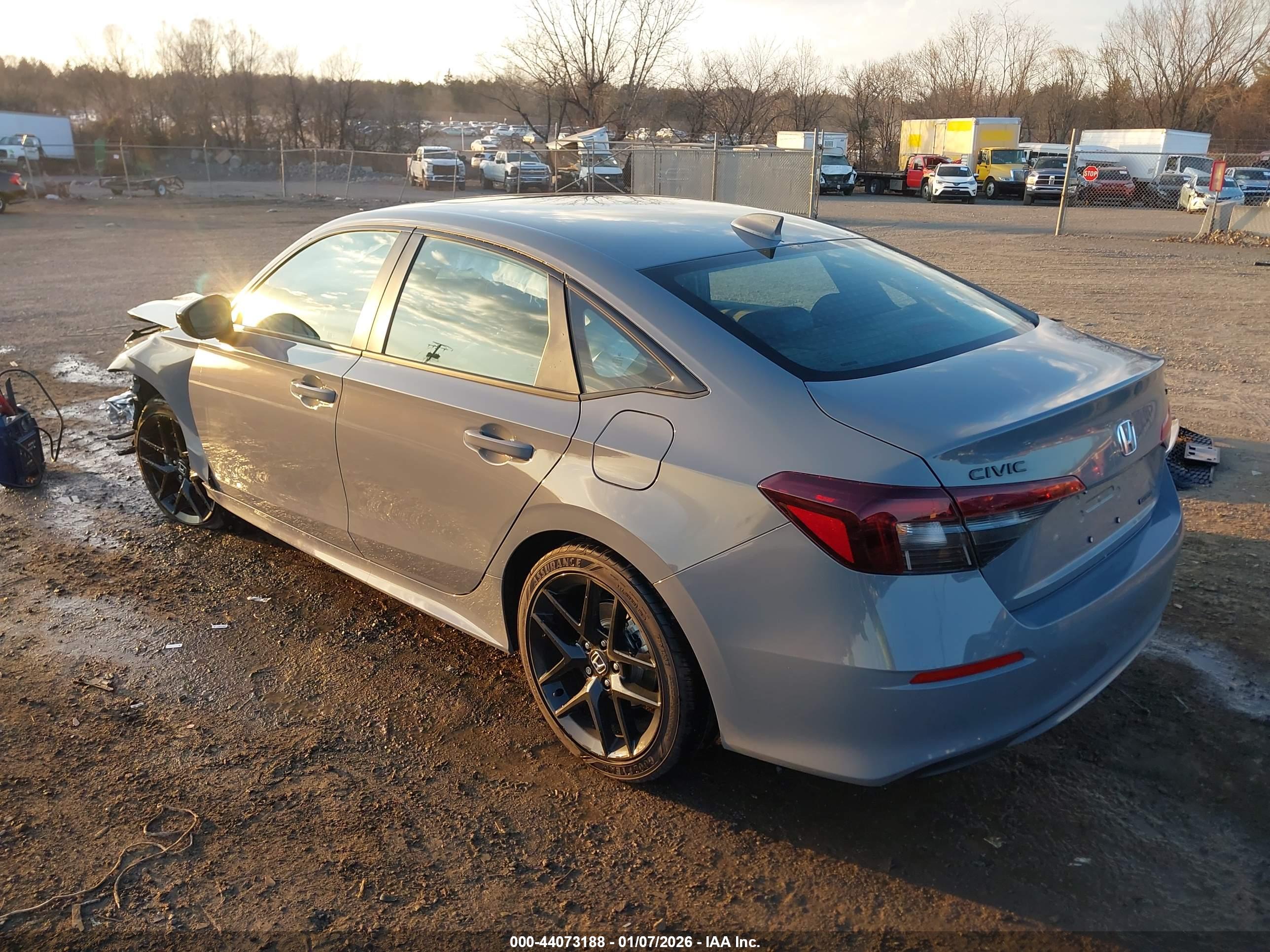 HONDA CIVIC image 3