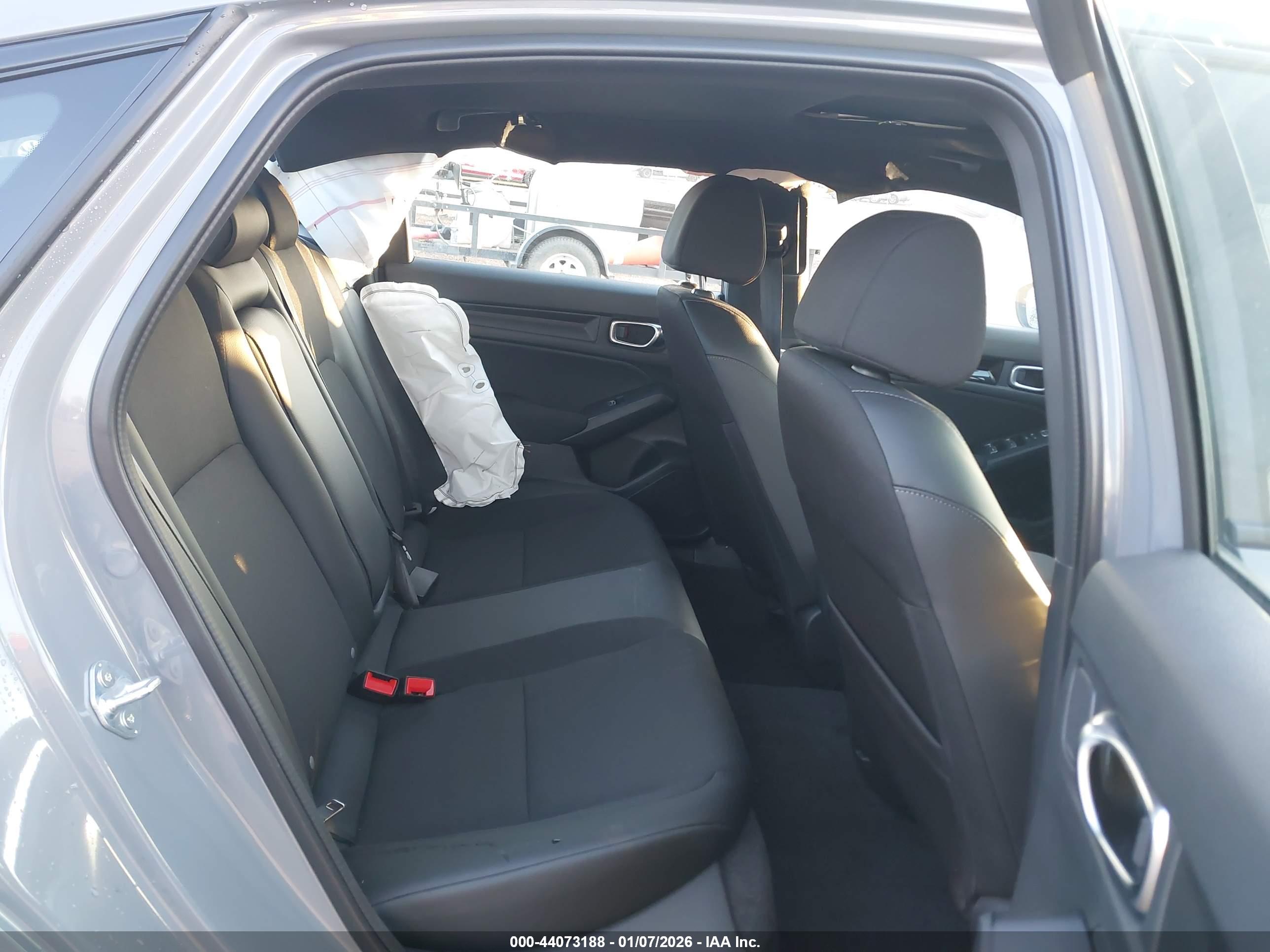 HONDA CIVIC image 8