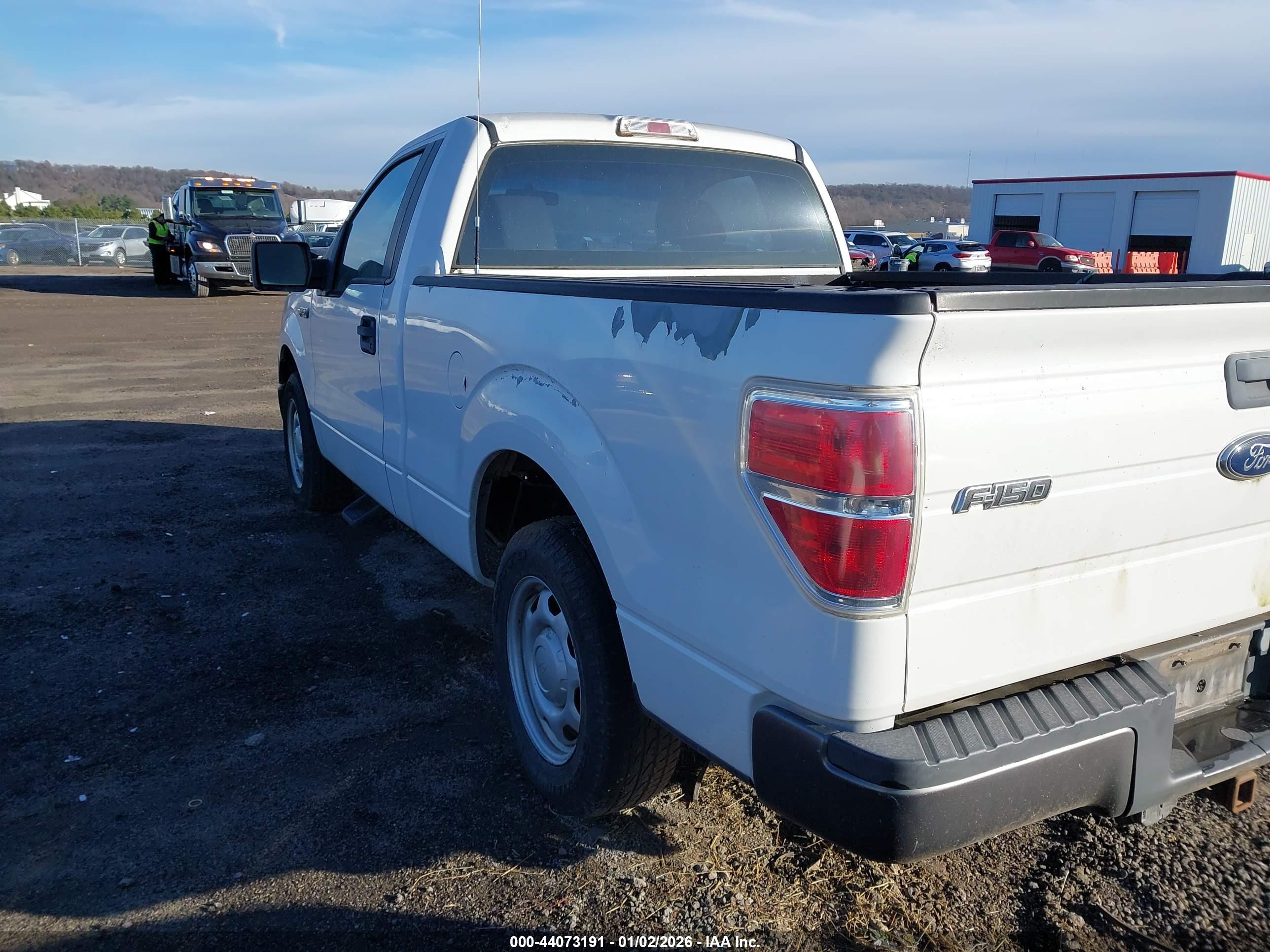 FORD F-150 image 3