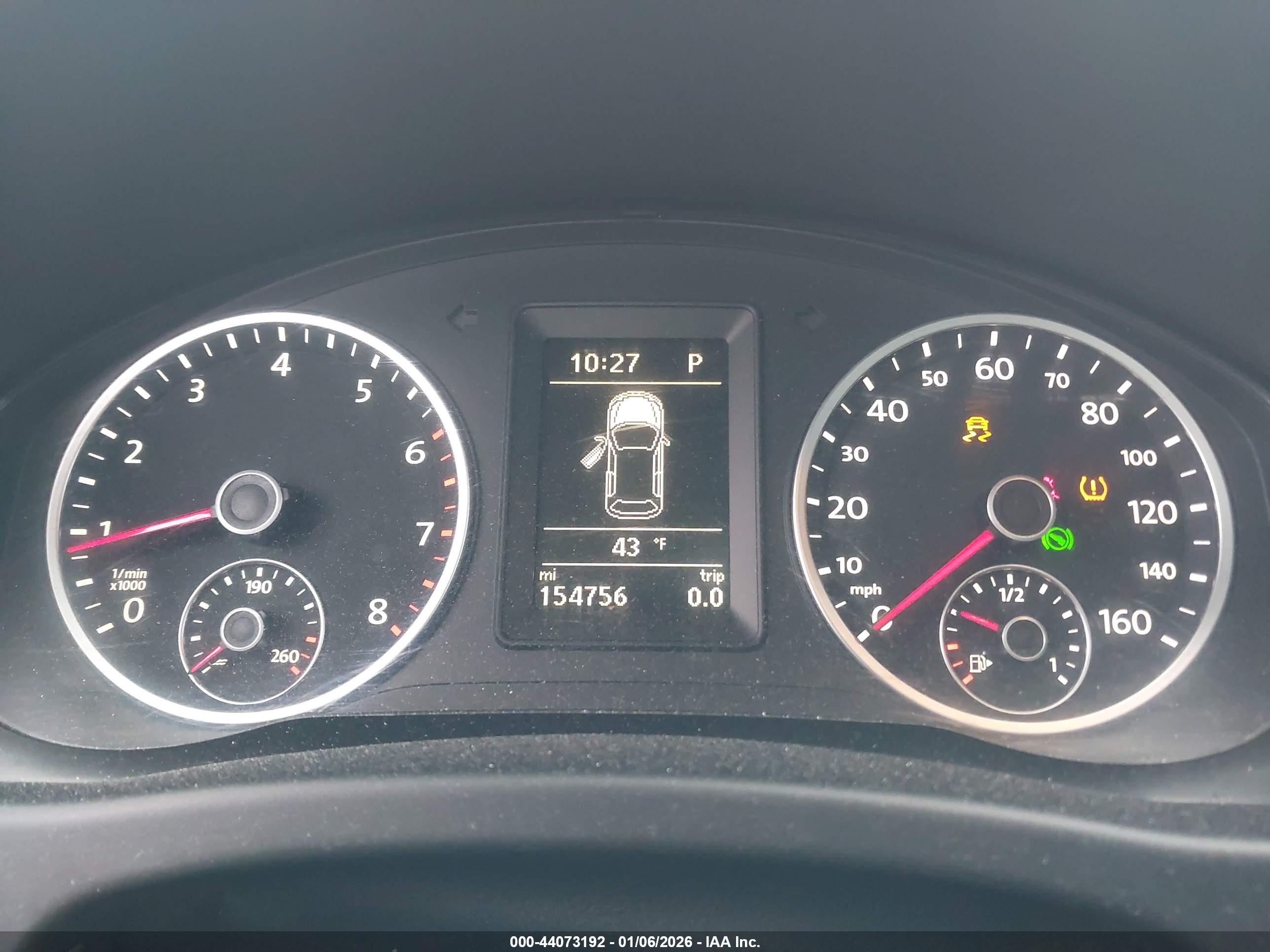 VOLKSWAGEN TIGUAN image 7