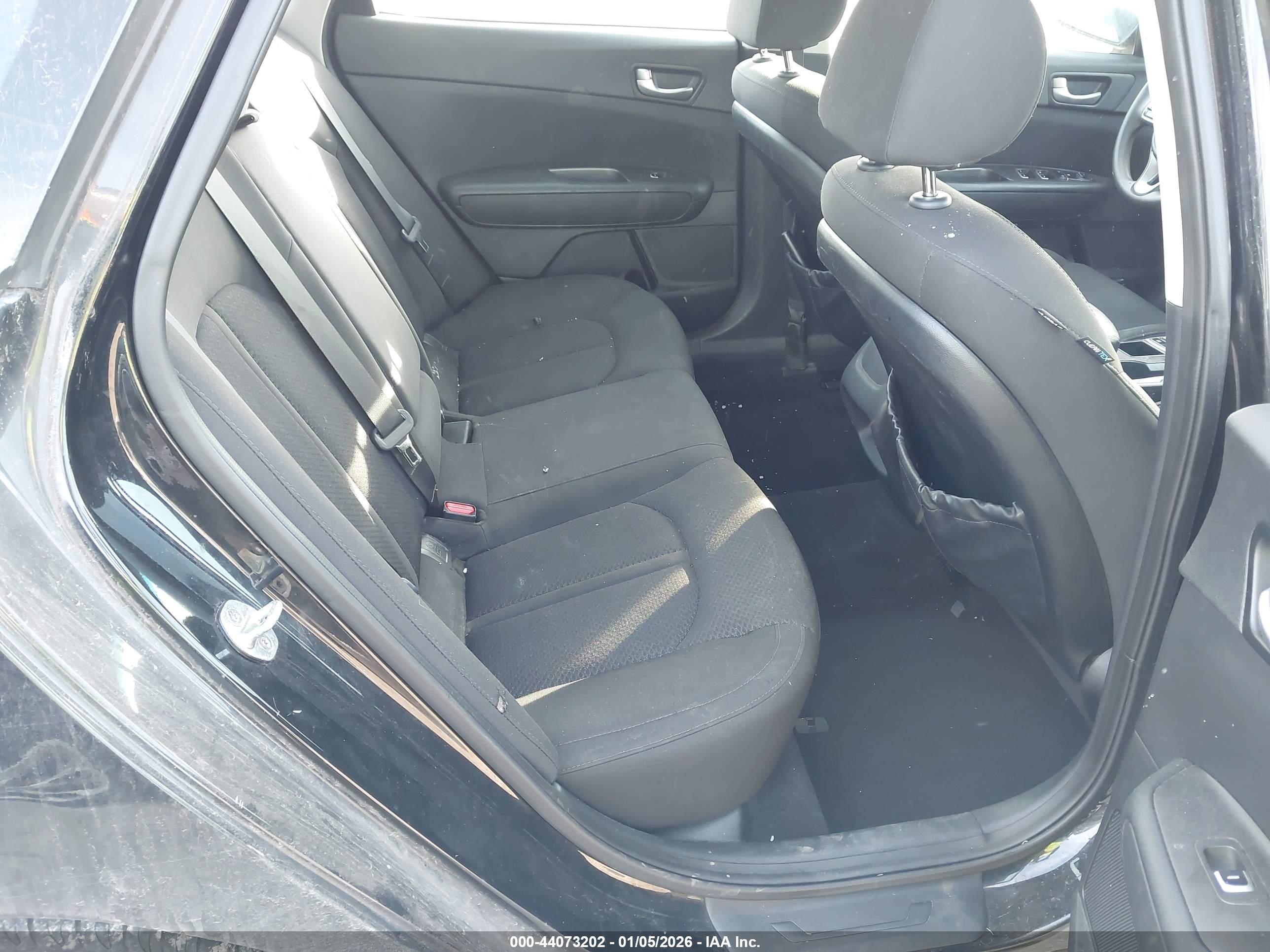 KIA OPTIMA image 8
