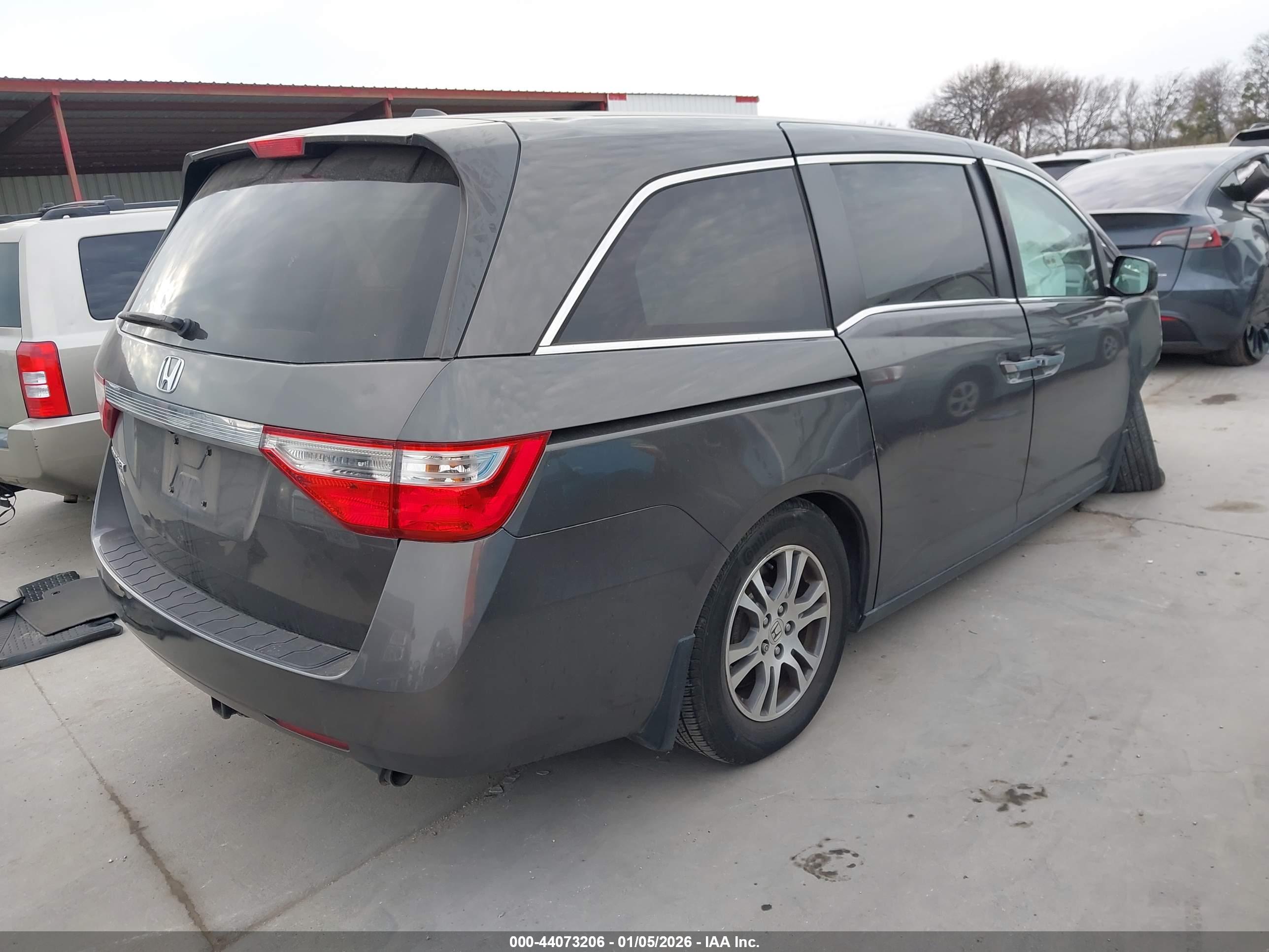 HONDA ODYSSEY image 4