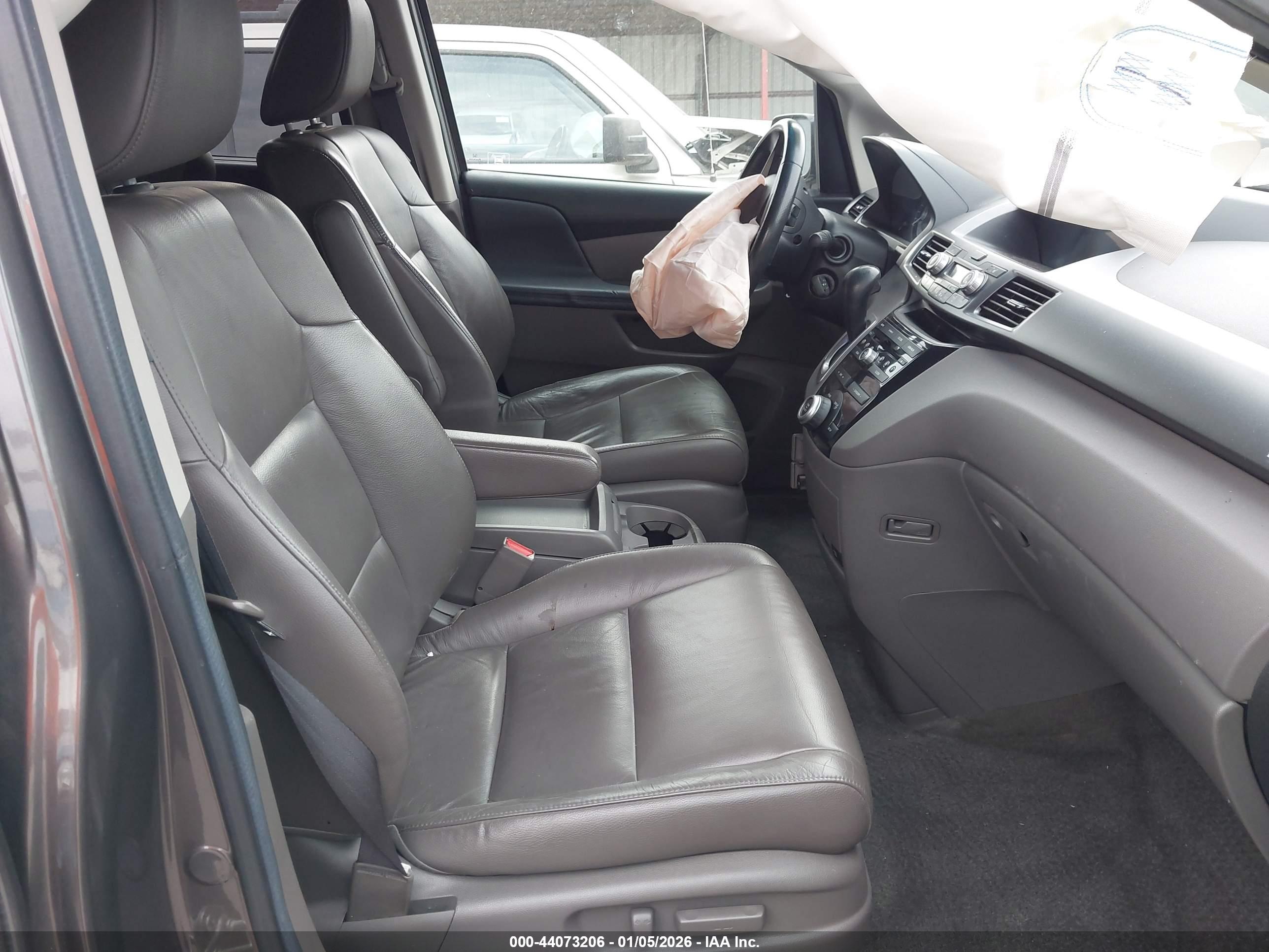 HONDA ODYSSEY image 5